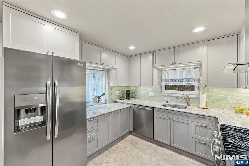 1118 Wilson Avenue Property Photo 11