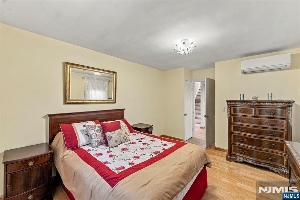 1118 Wilson Avenue Property Photo 14