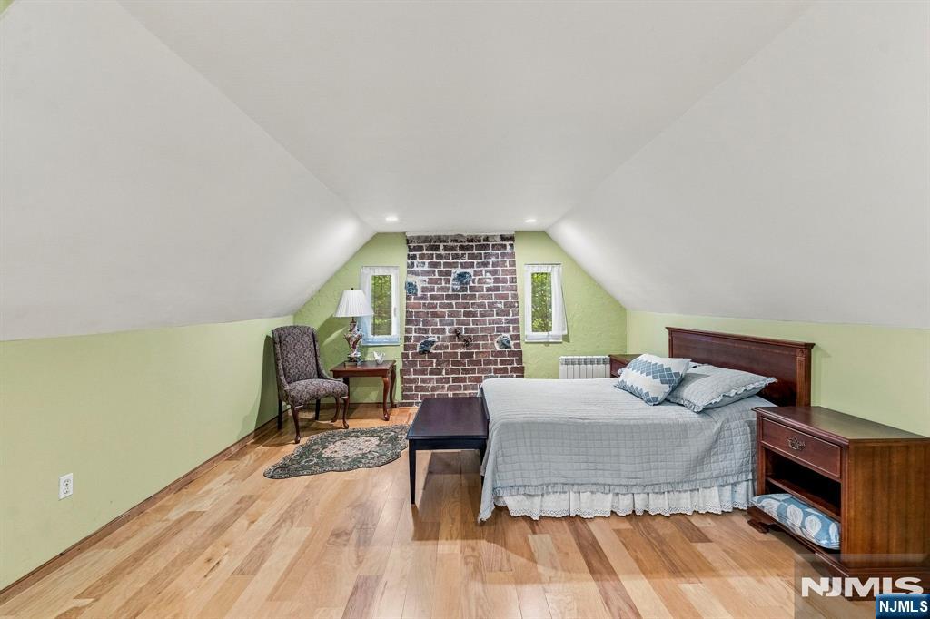 1118 Wilson Avenue Property Photo 19