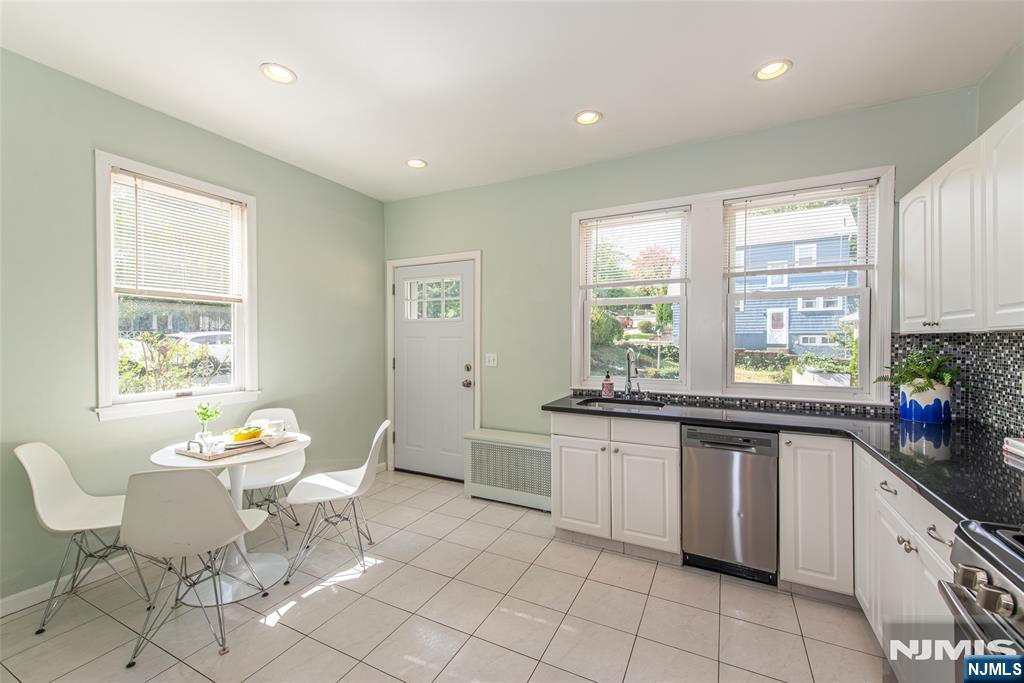 65 Osborne Street Property Photo 13