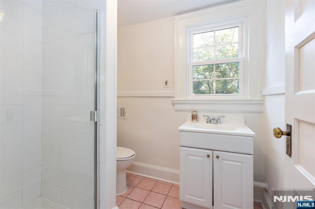 115 Forest Avenue Property Photo 39