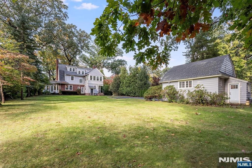 115 Forest Avenue Property Photo 45