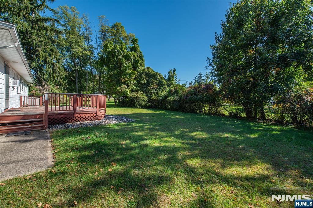 104 Oak Street Property Photo 2
