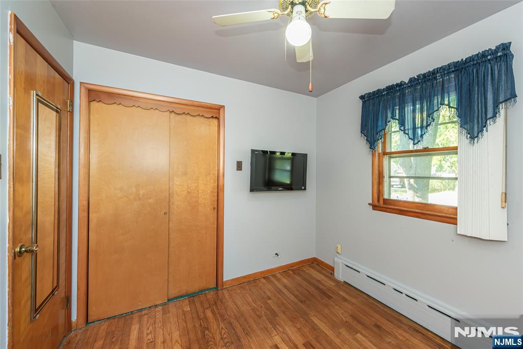 104 Oak Street Property Photo 13