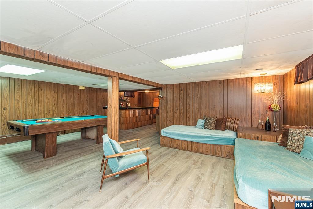 104 Oak Street Property Photo 14