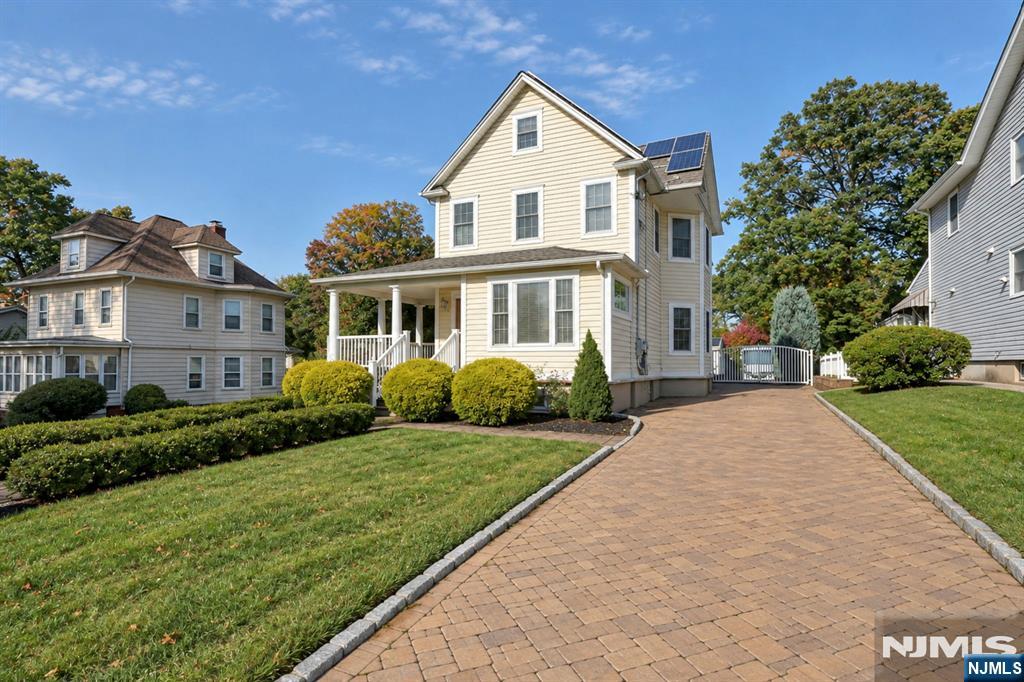 58 Beech Street Property Photo 4