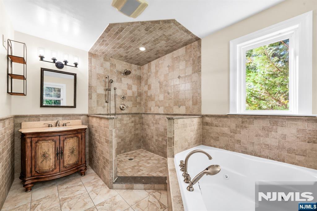 58 Beech Street Property Photo 23
