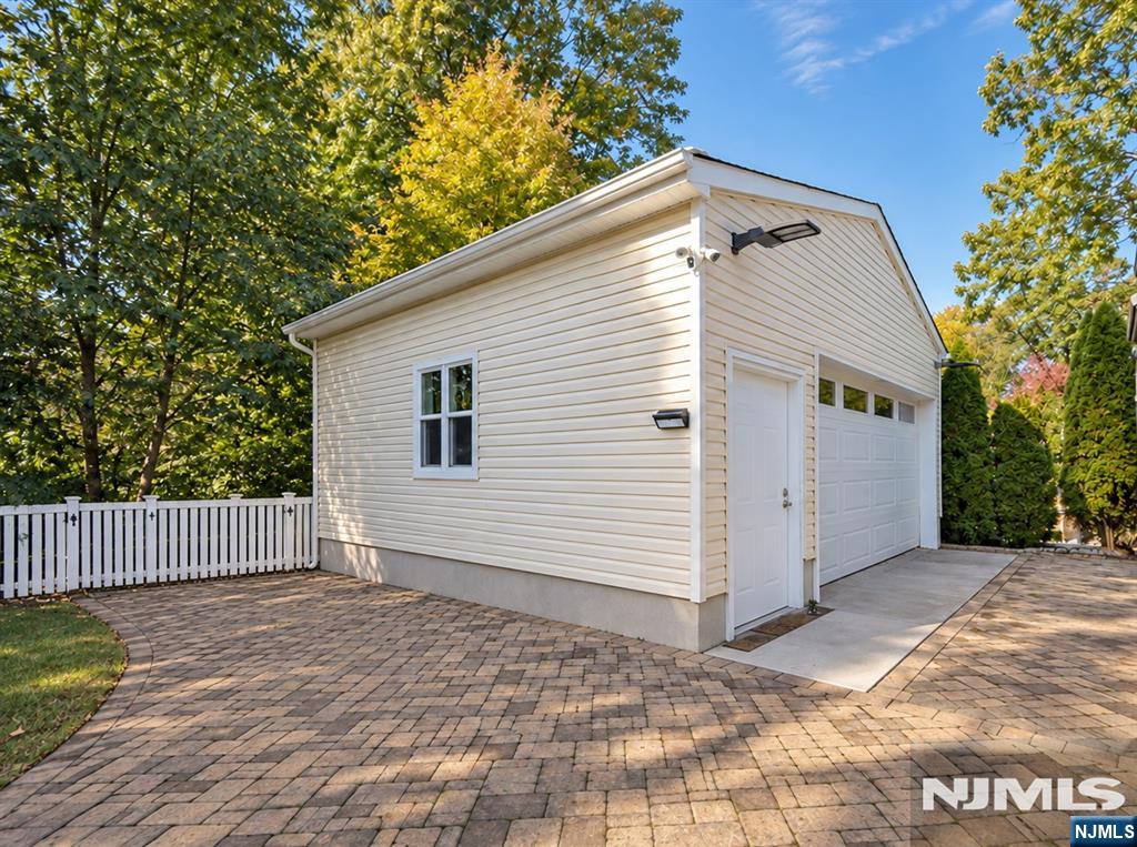 58 Beech Street Property Photo 33
