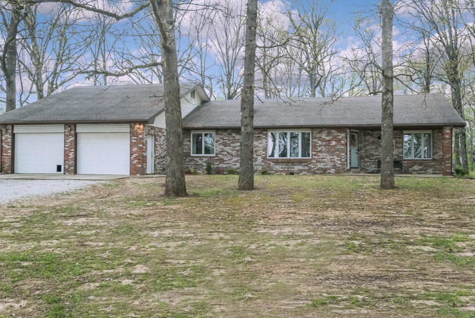3861 North Field Crest Lane Property Photo 1