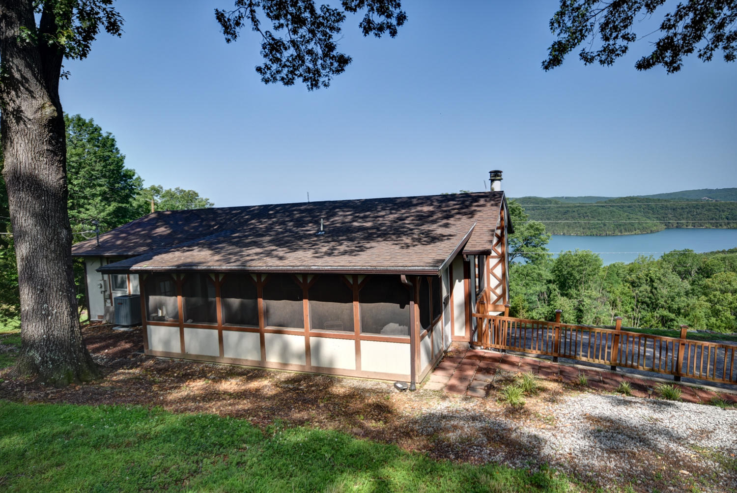 187 Circle Hill Drive Property Photo 1