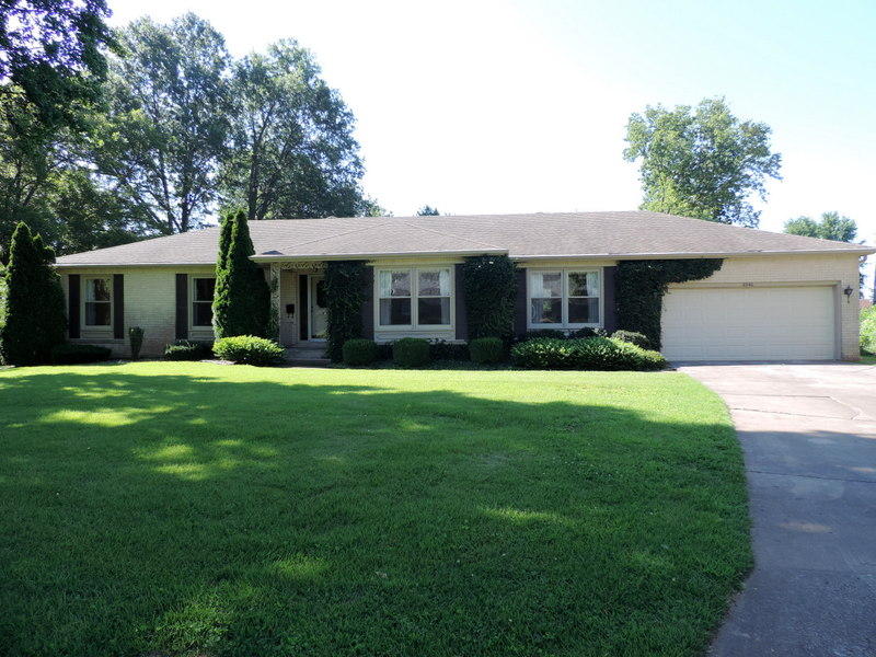 2946 East Inglewood Court Property Photo 1