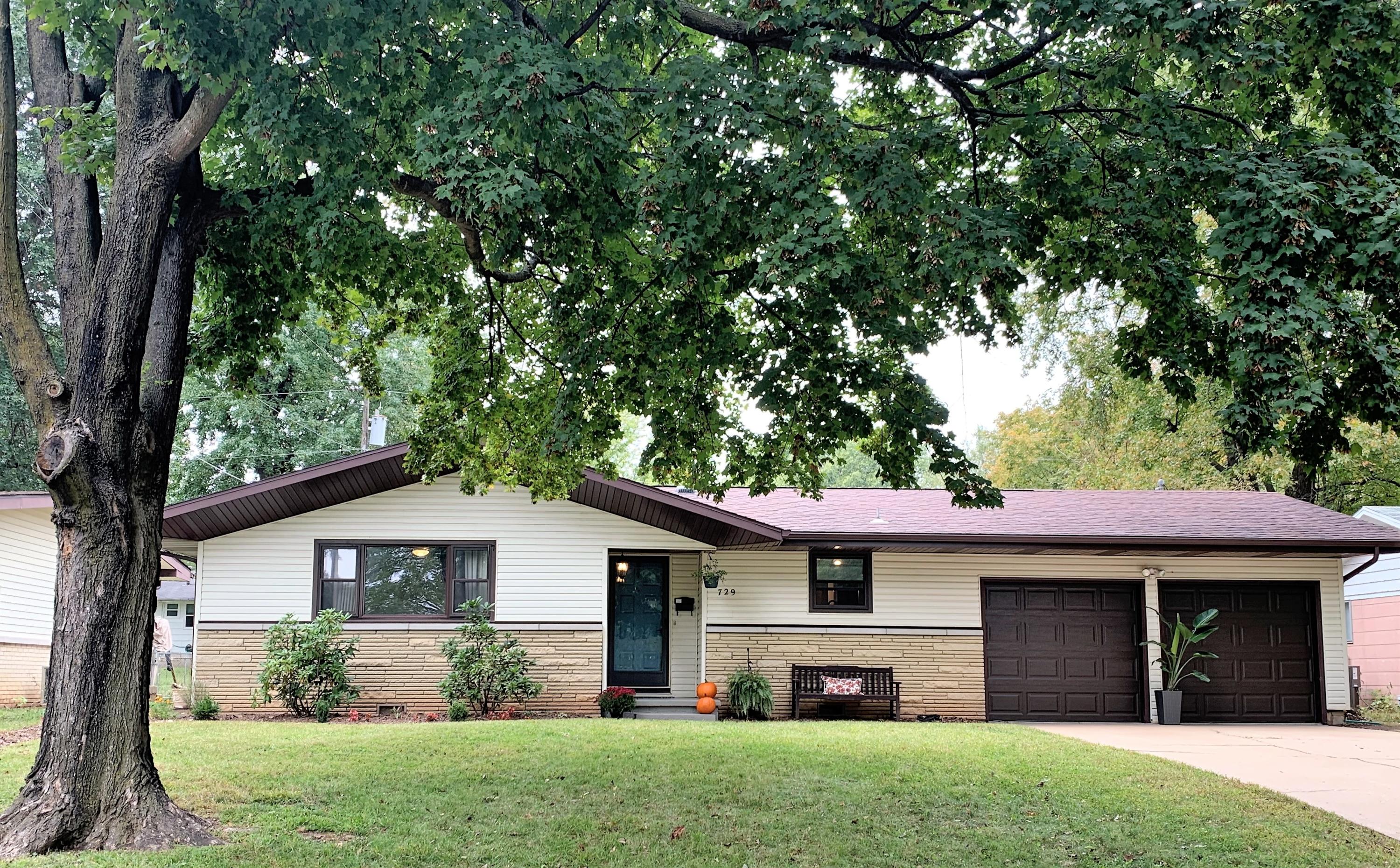 729 South Link Avenue Property Photo 1