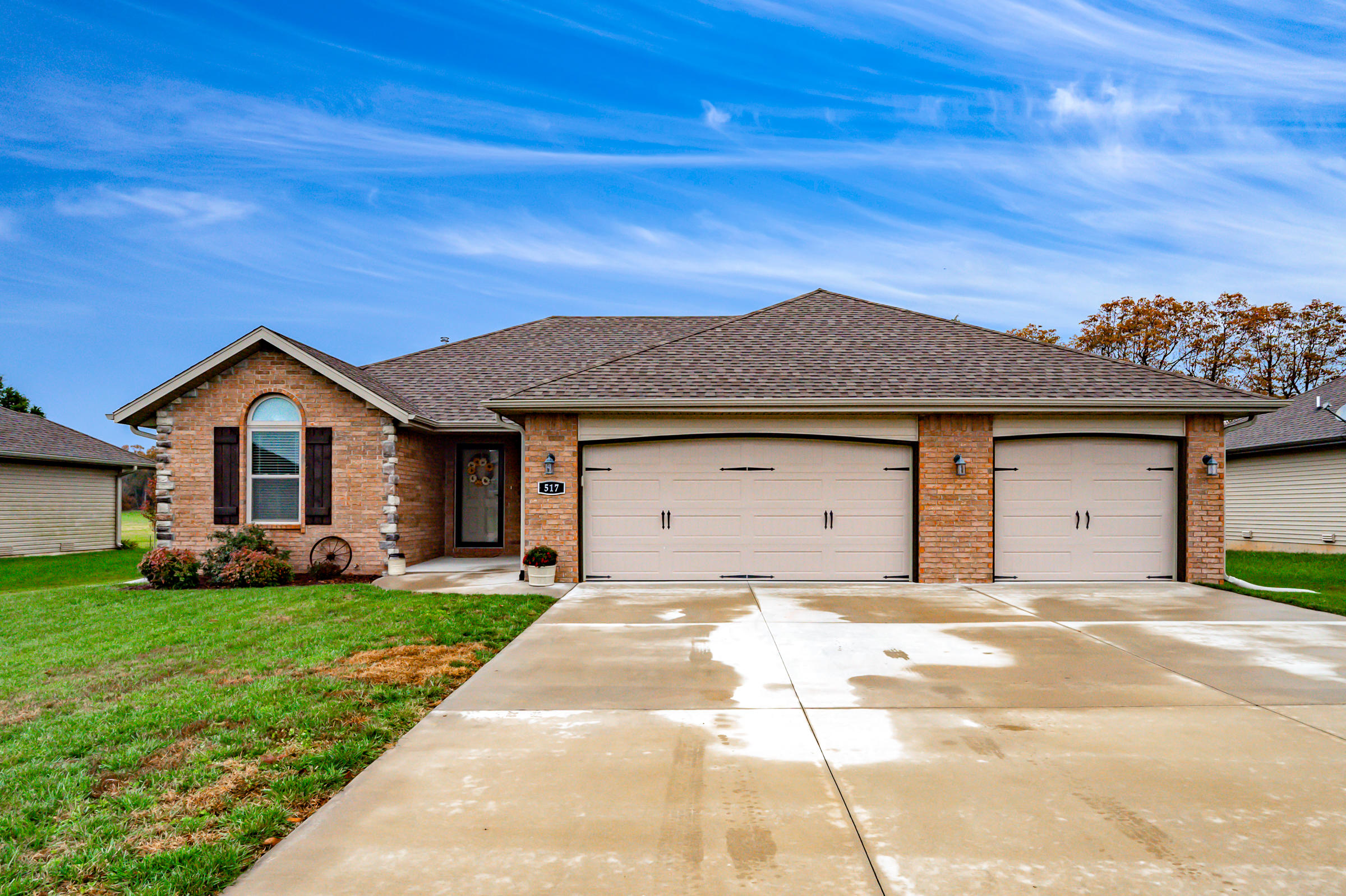517 Patriot Place Drive Property Photo 1