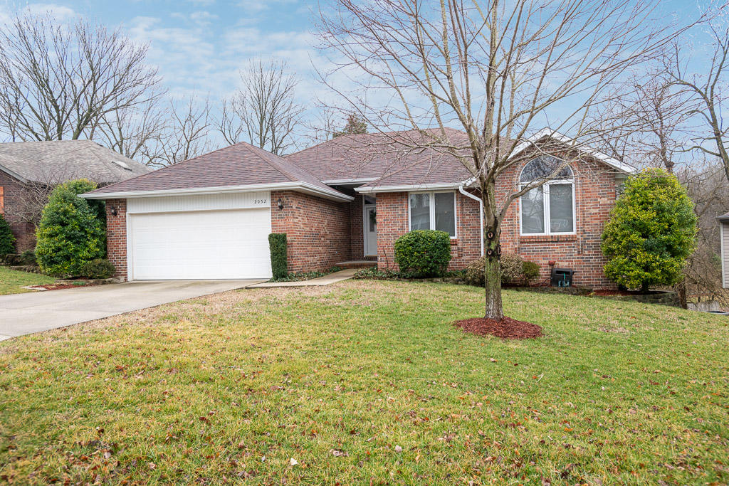 2052 West Willow Lakes Cv Property Photo 1