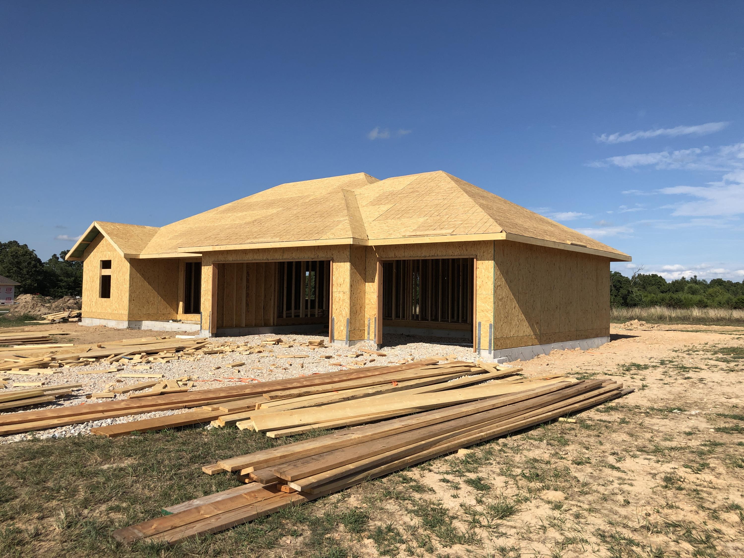 684 Spring Creek Road Property Photo 1