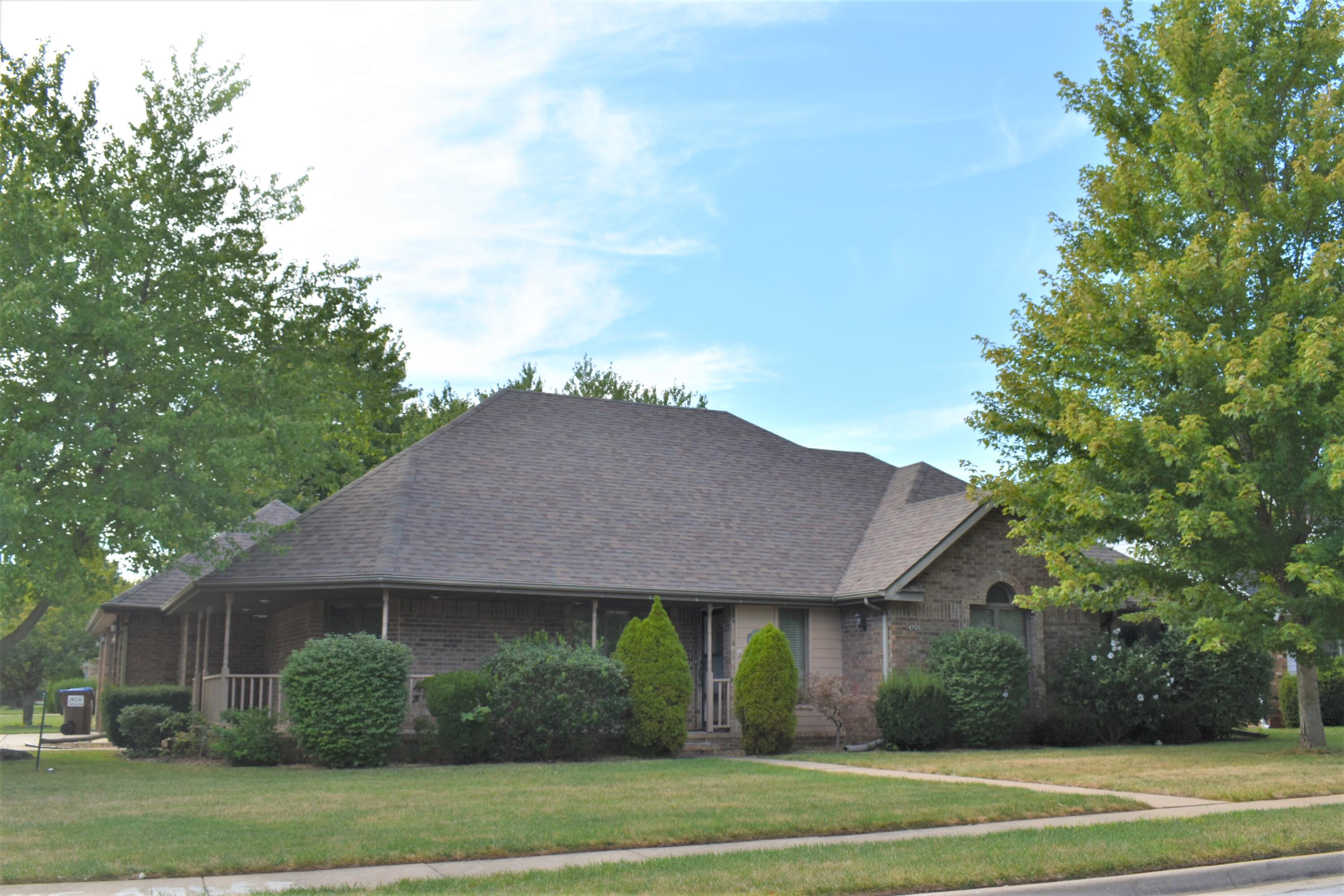 4765 South Forest Avenue Property Photo 1