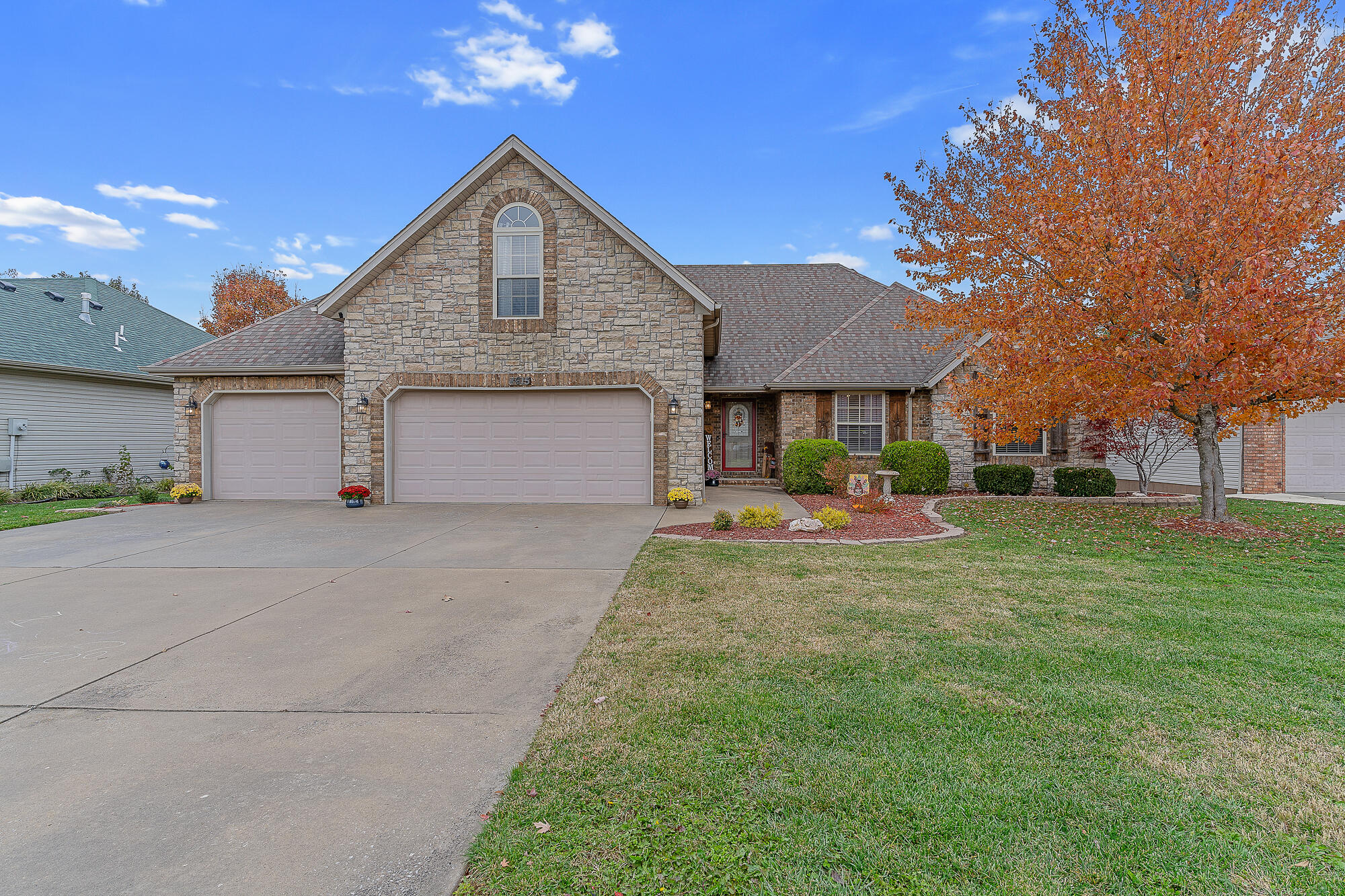 4615 Meadowlark Street Property Photo 1