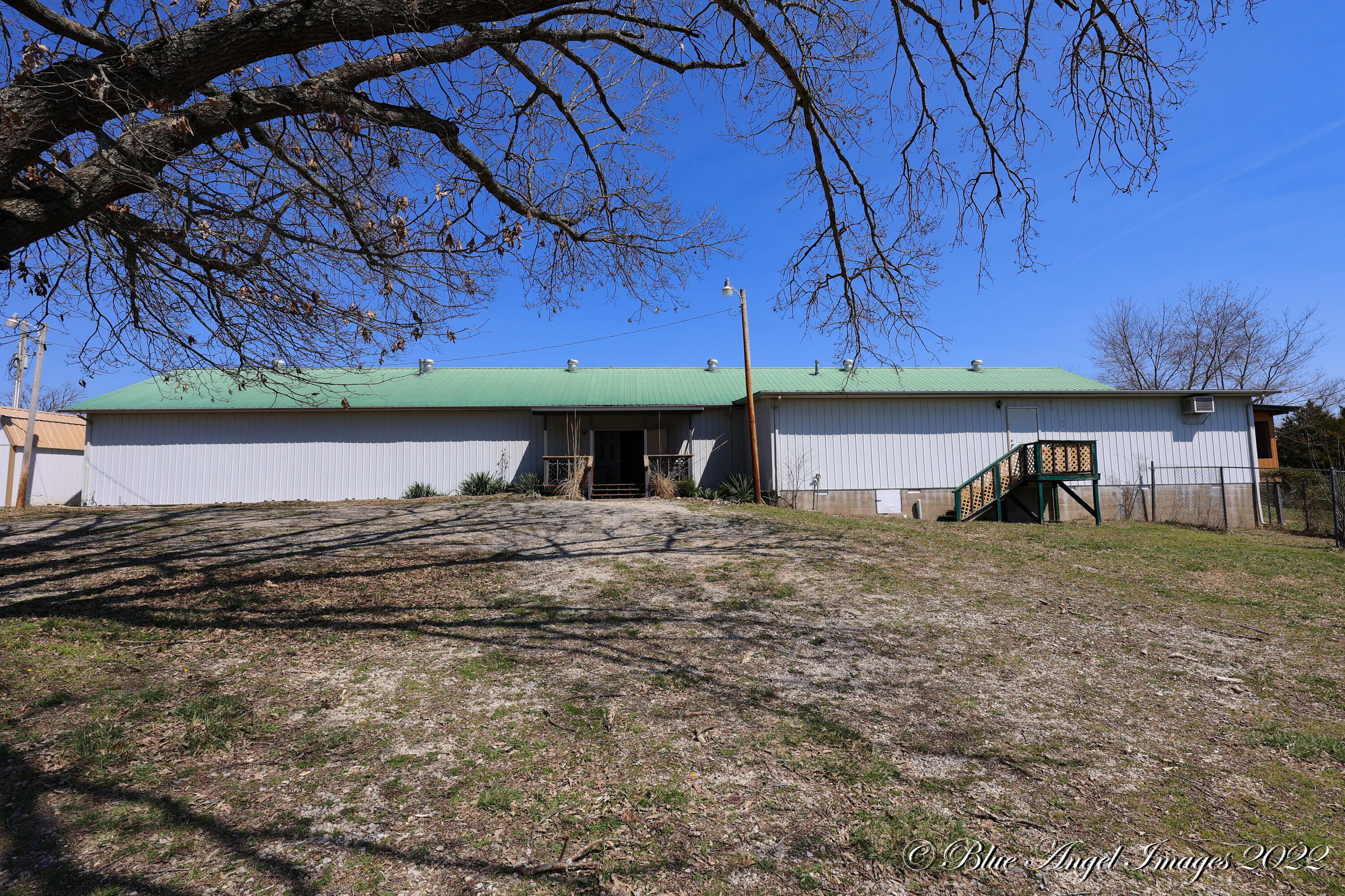 24 63 Highway Property Photo 23