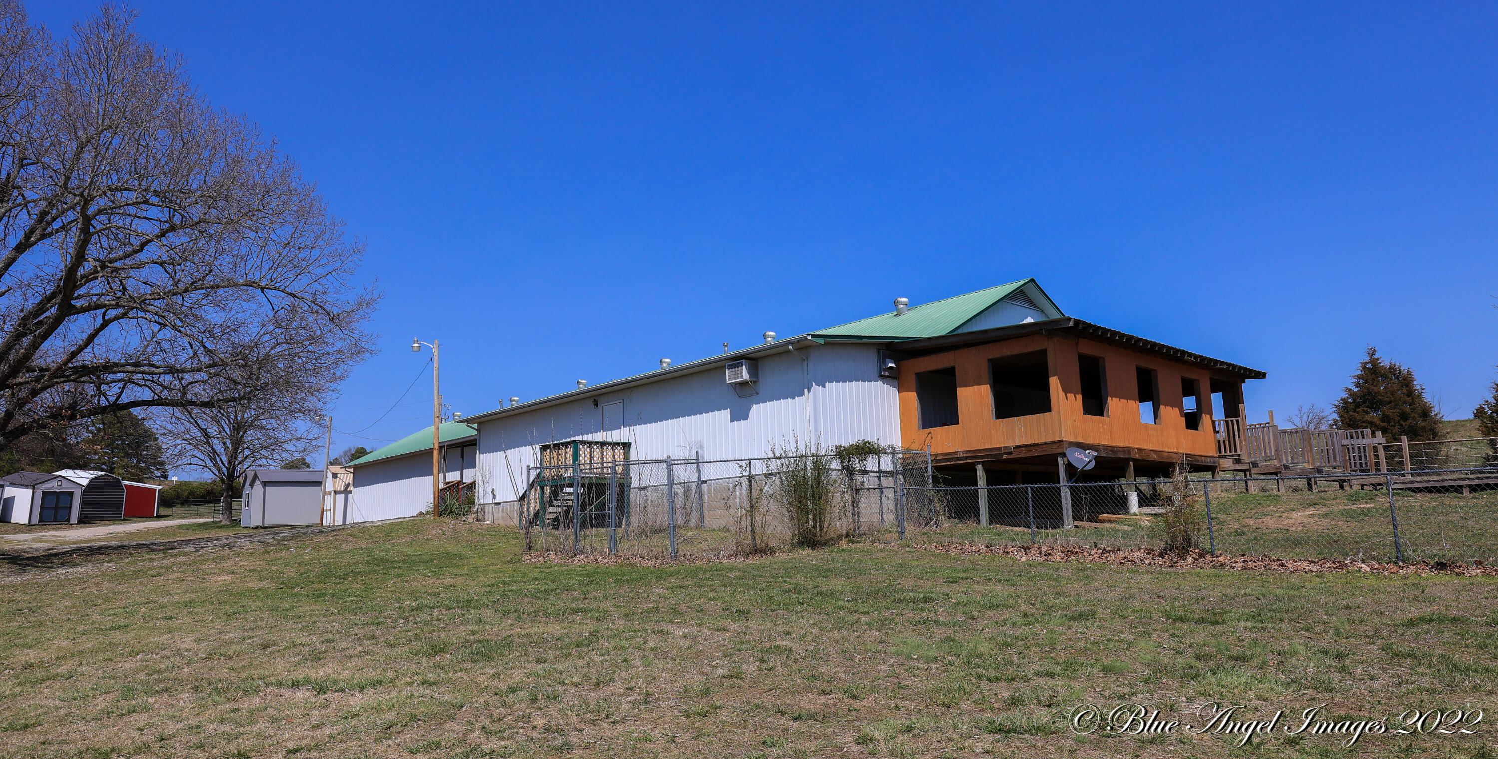 24 63 Highway Property Photo 24