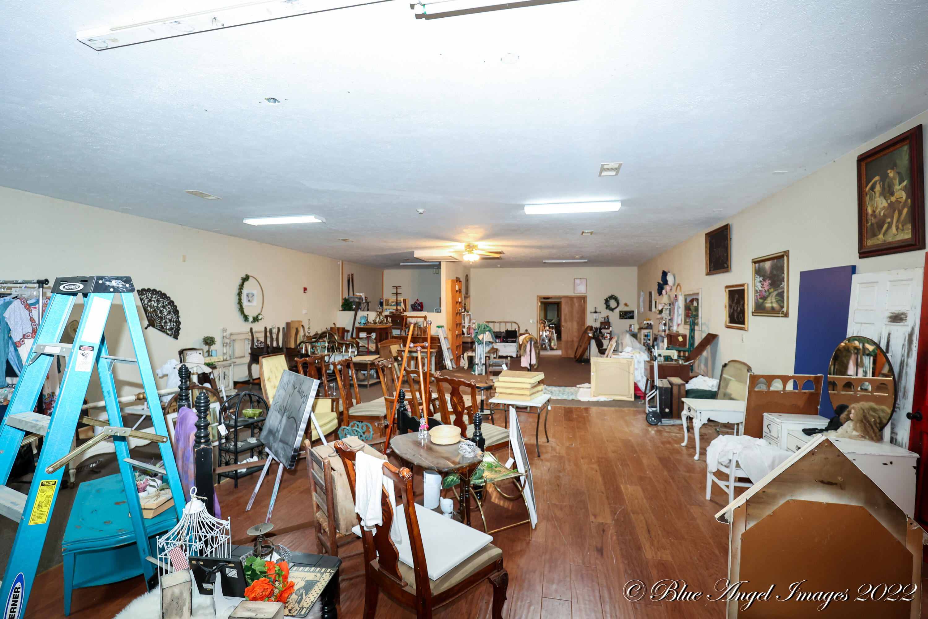 24 63 Highway Property Photo 28