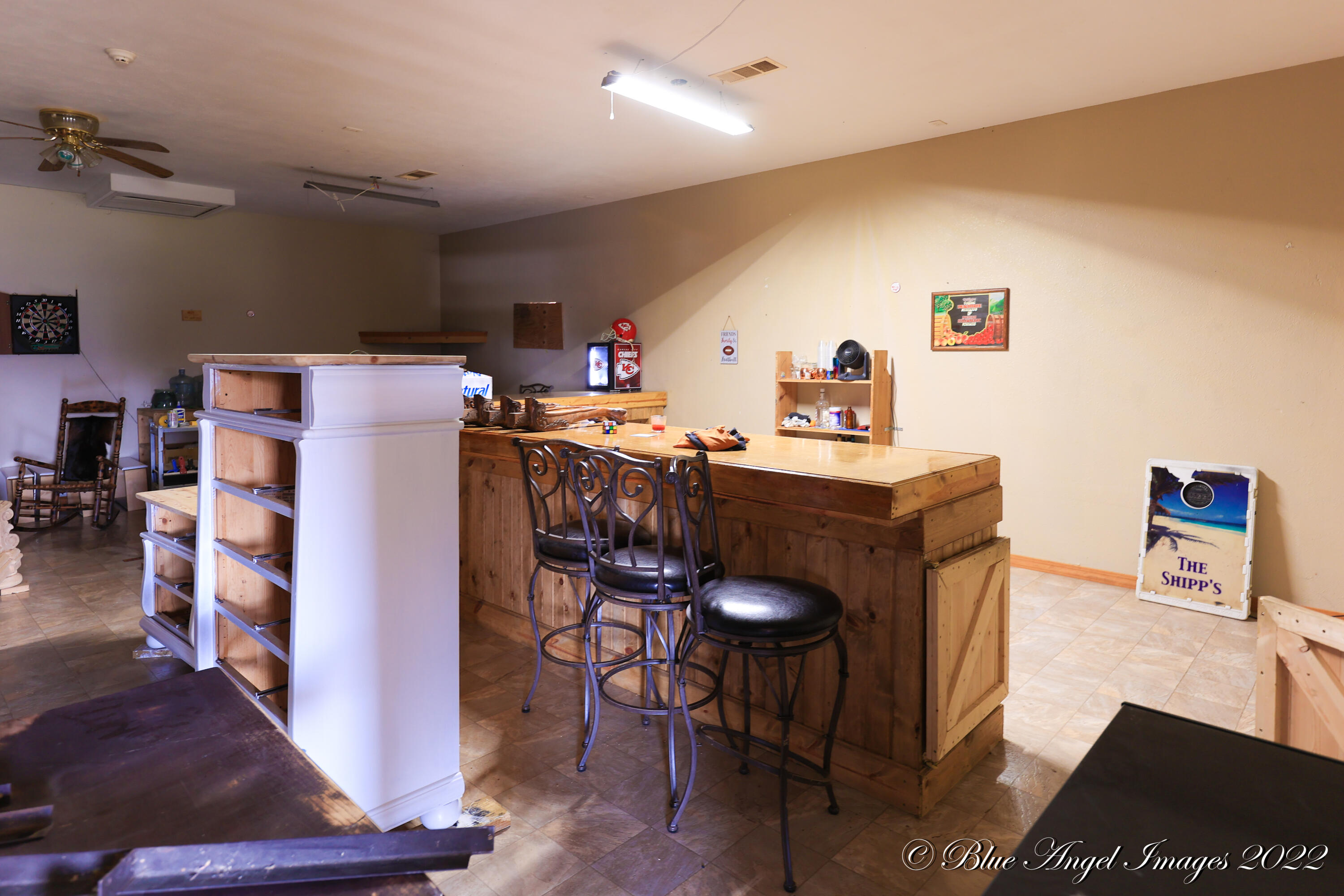 24 63 Highway Property Photo 29
