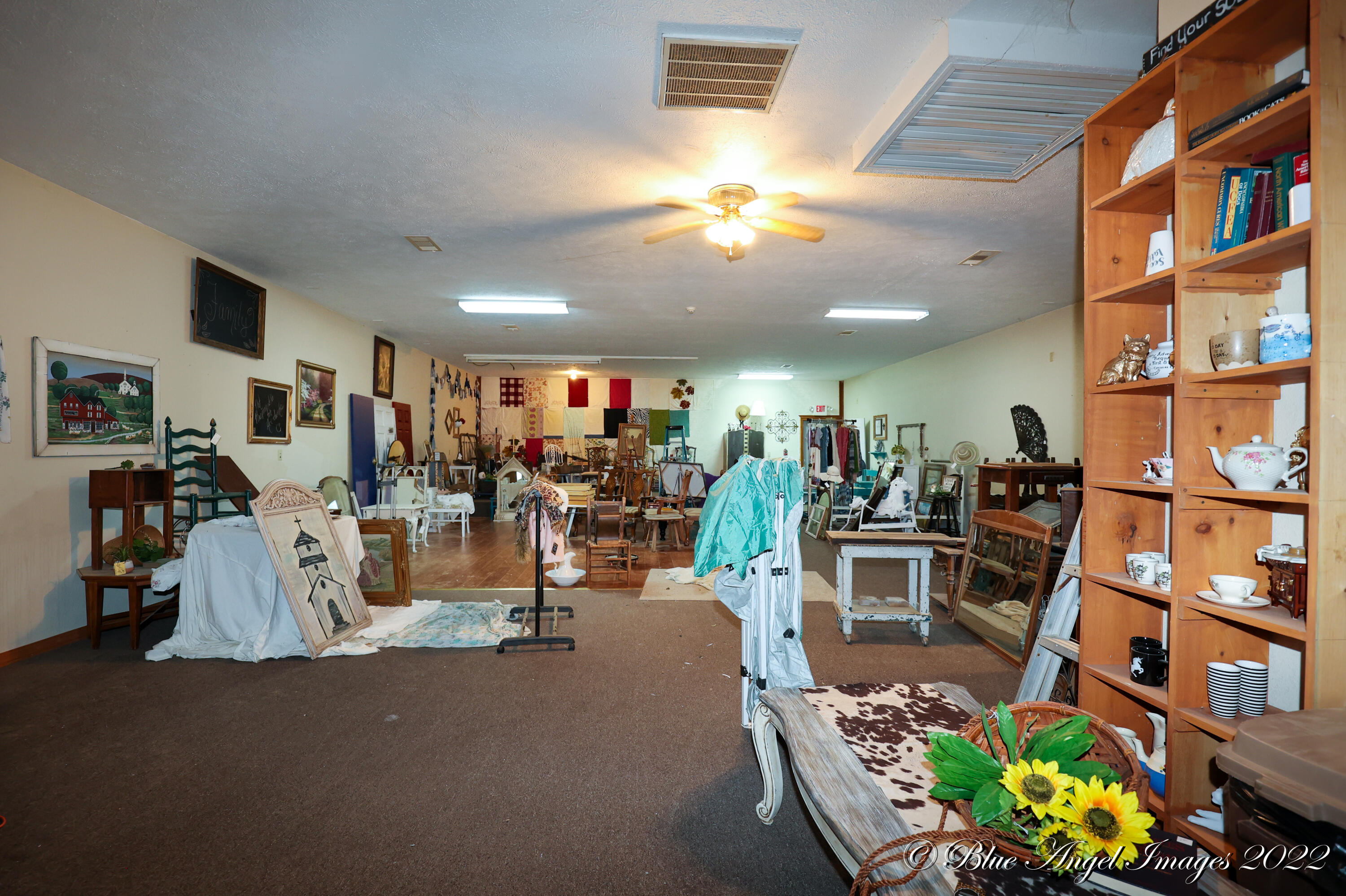 24 63 Highway Property Photo 30