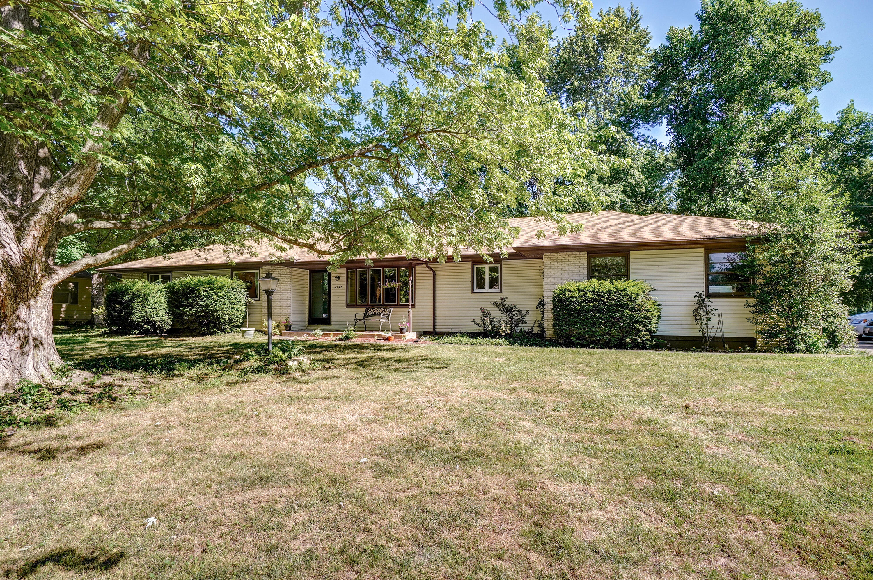 3145 West Ellison Drive Property Photo 1