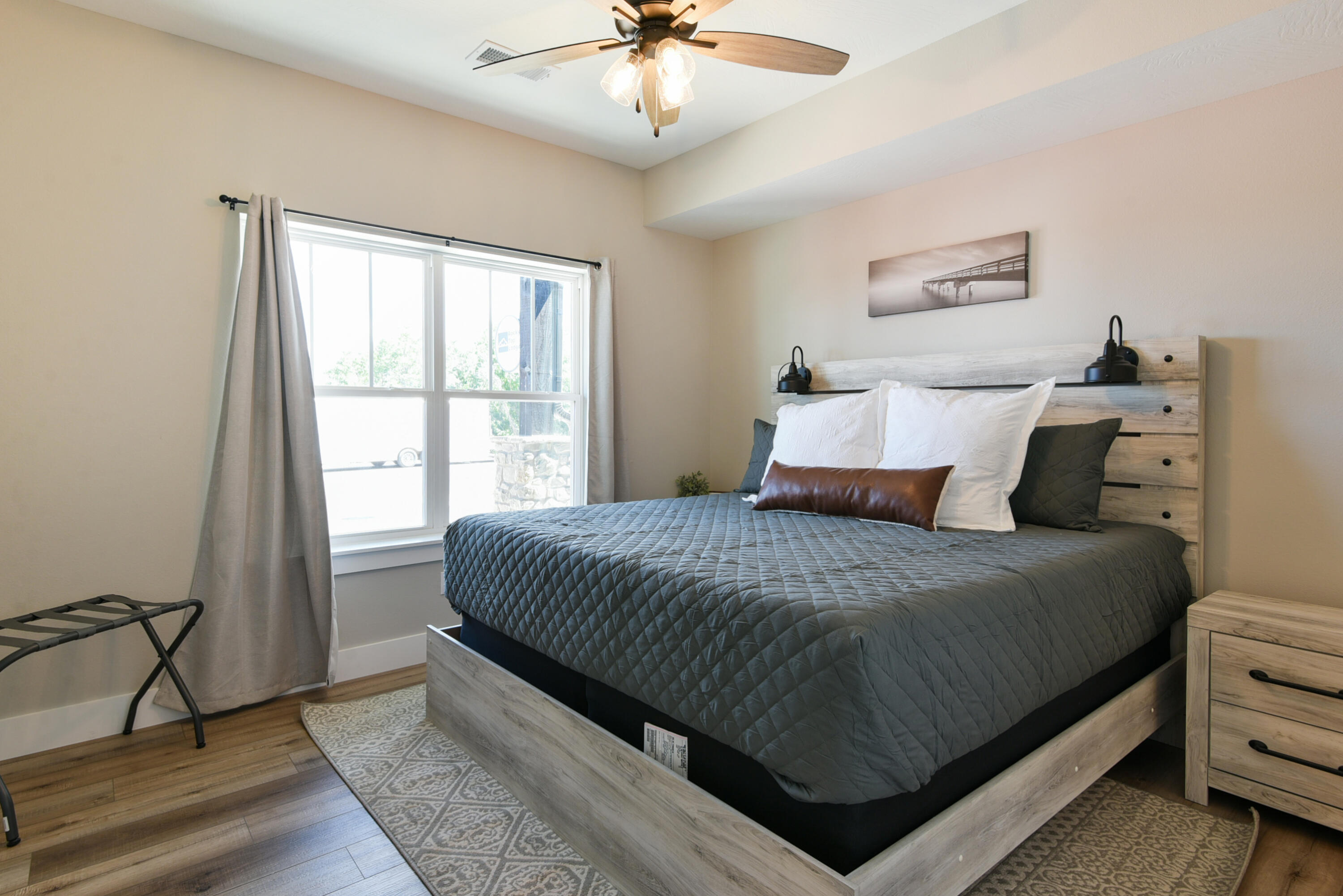 212 Chateau Mountain Hilltop Way Property Photo 15