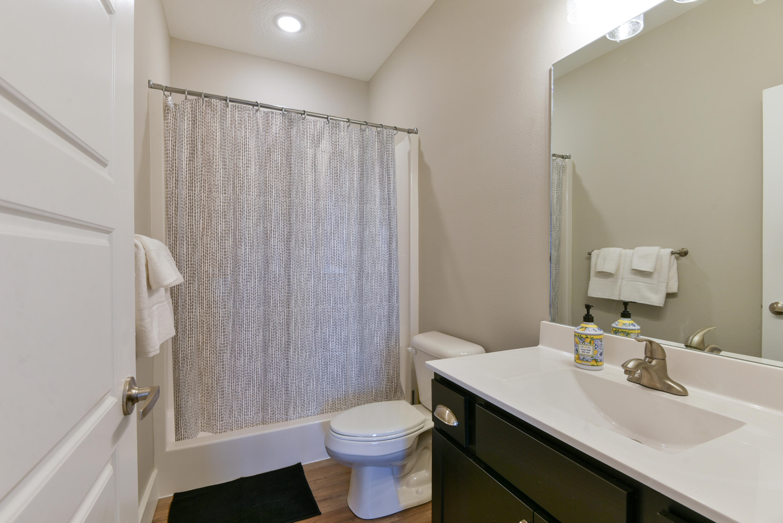 212 Chateau Mountain Hilltop Way Property Photo 30