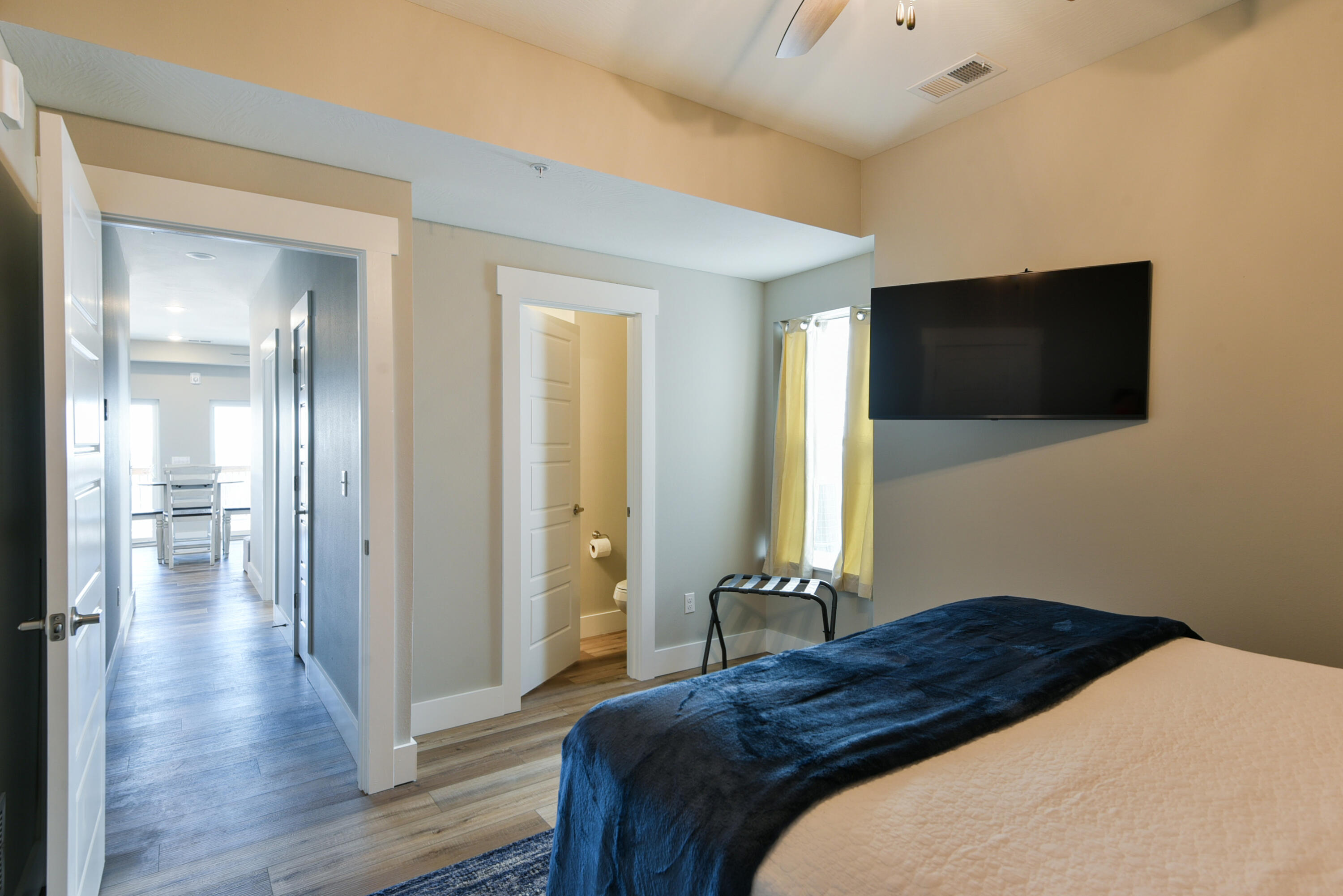 212 Chateau Mountain Hilltop Way Property Photo 40
