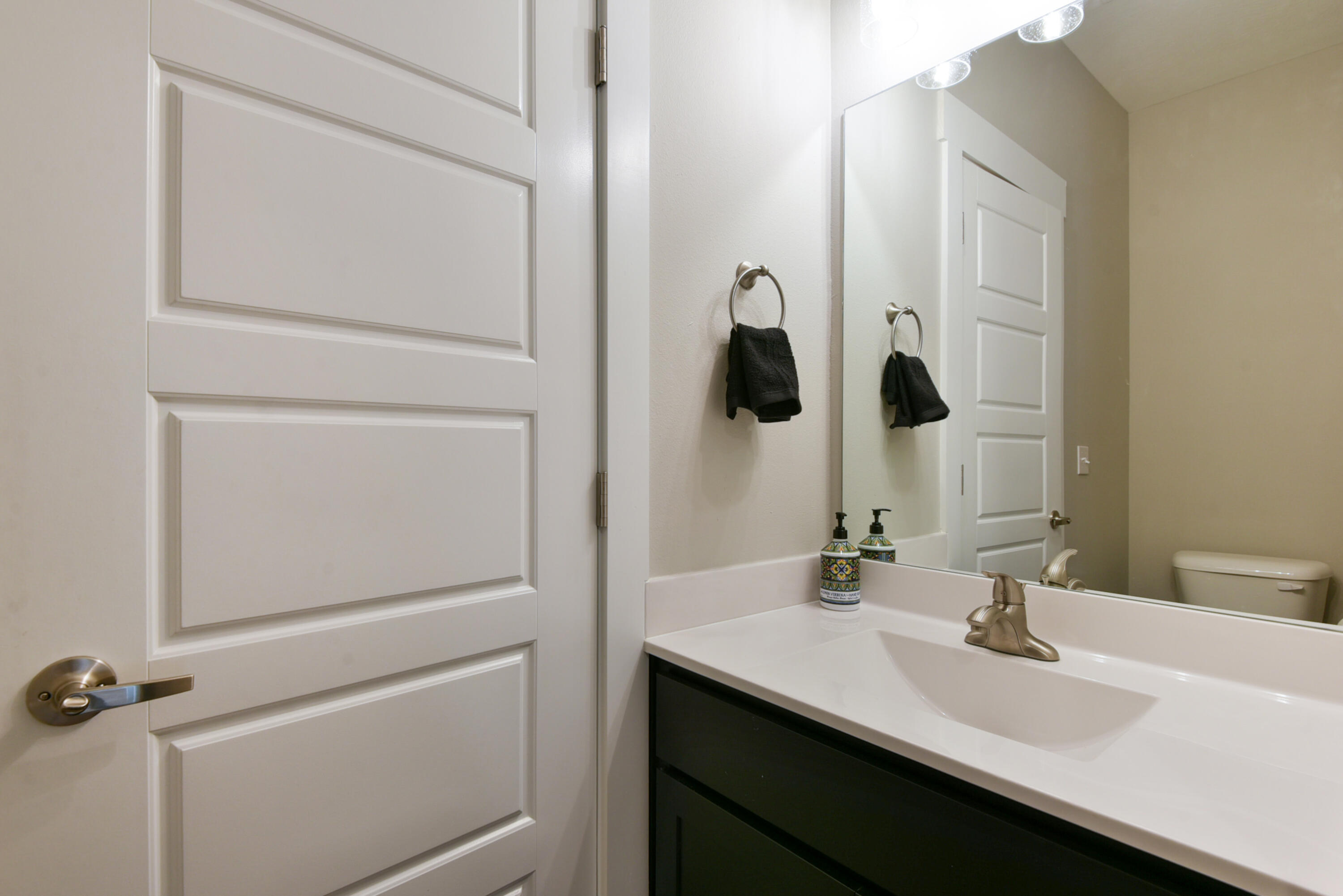 212 Chateau Mountain Hilltop Way Property Photo 43