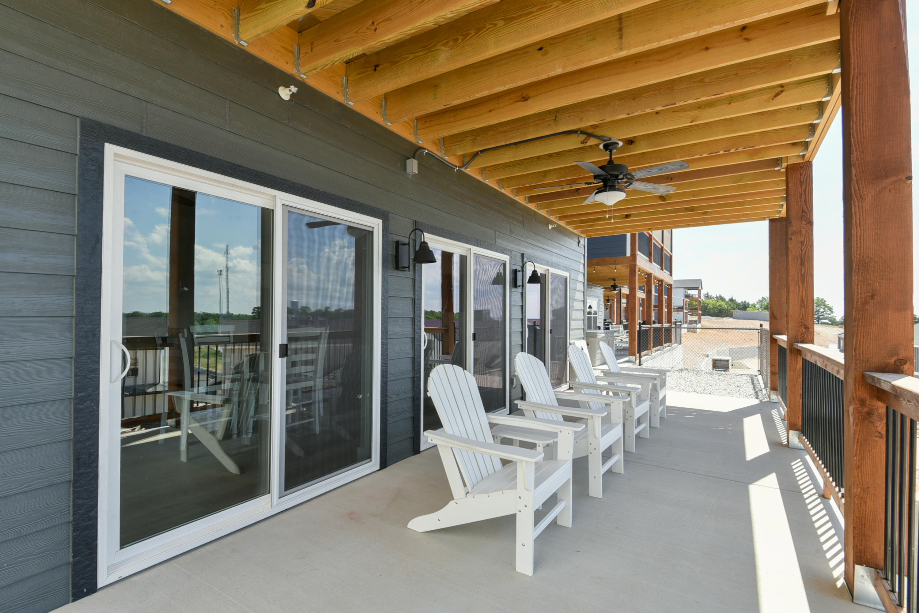 212 Chateau Mountain Hilltop Way Property Photo 44