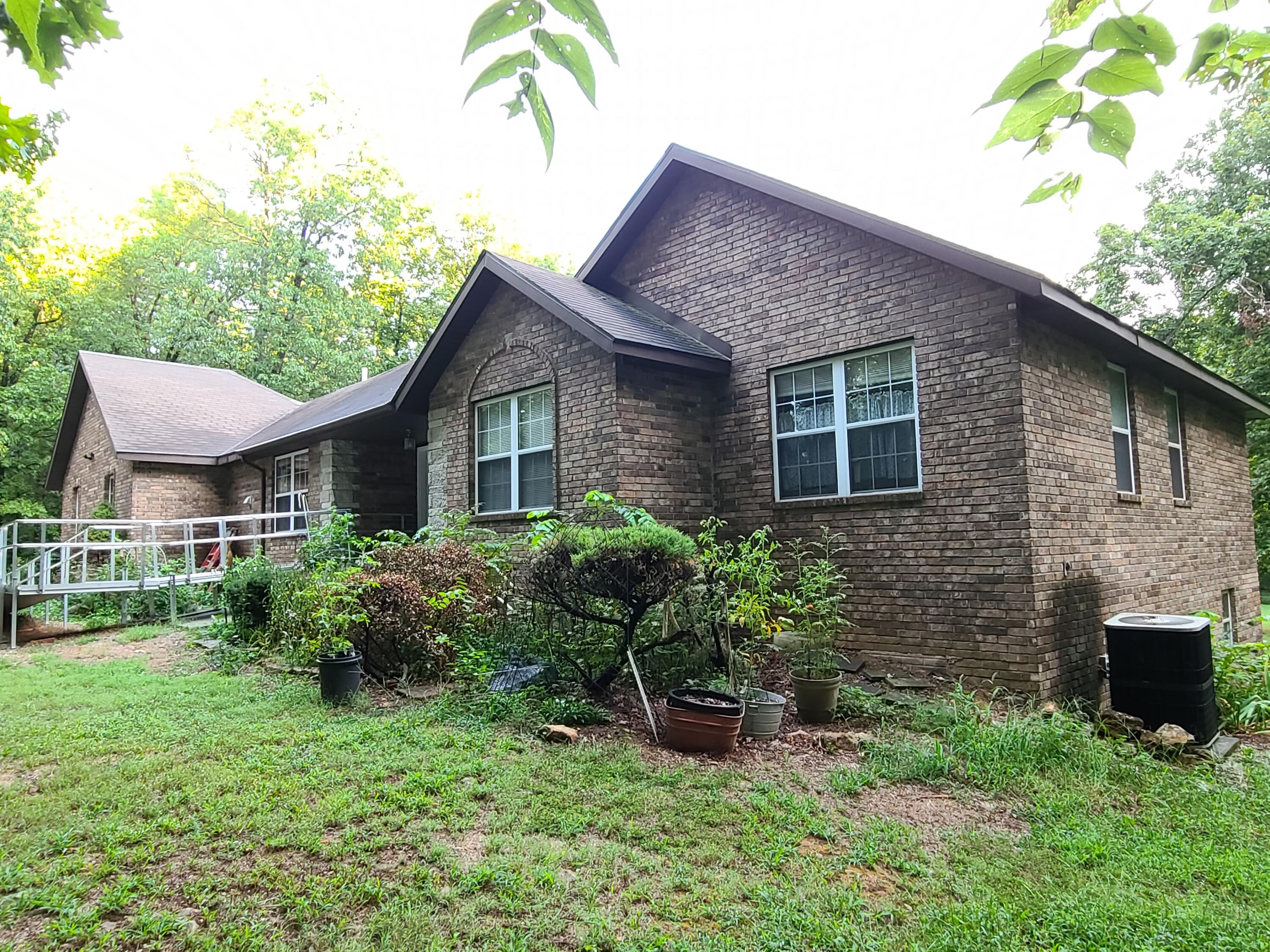 4060 West Farm Road 68 Property Photo 1