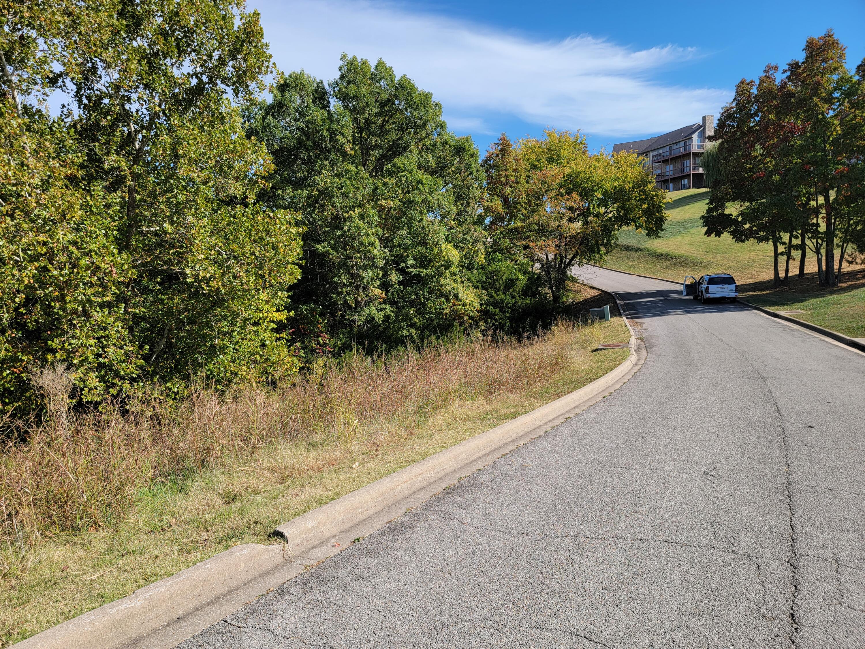 000 Eagle Crest Drive Property Photo 4
