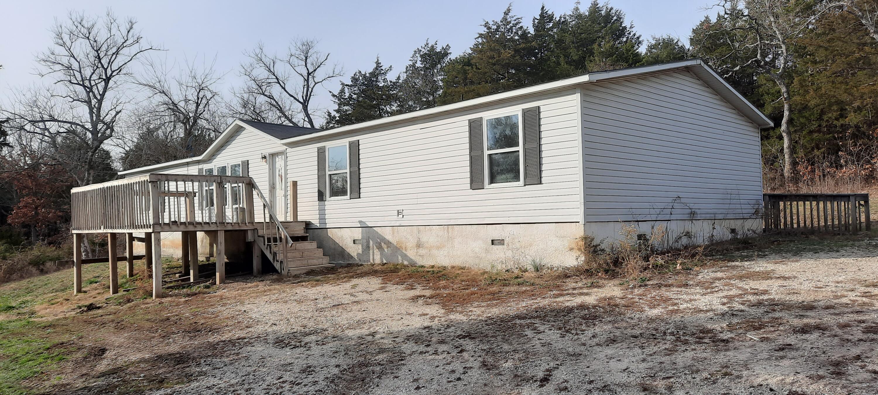 129 Lighthouse Drive Property Photo 1