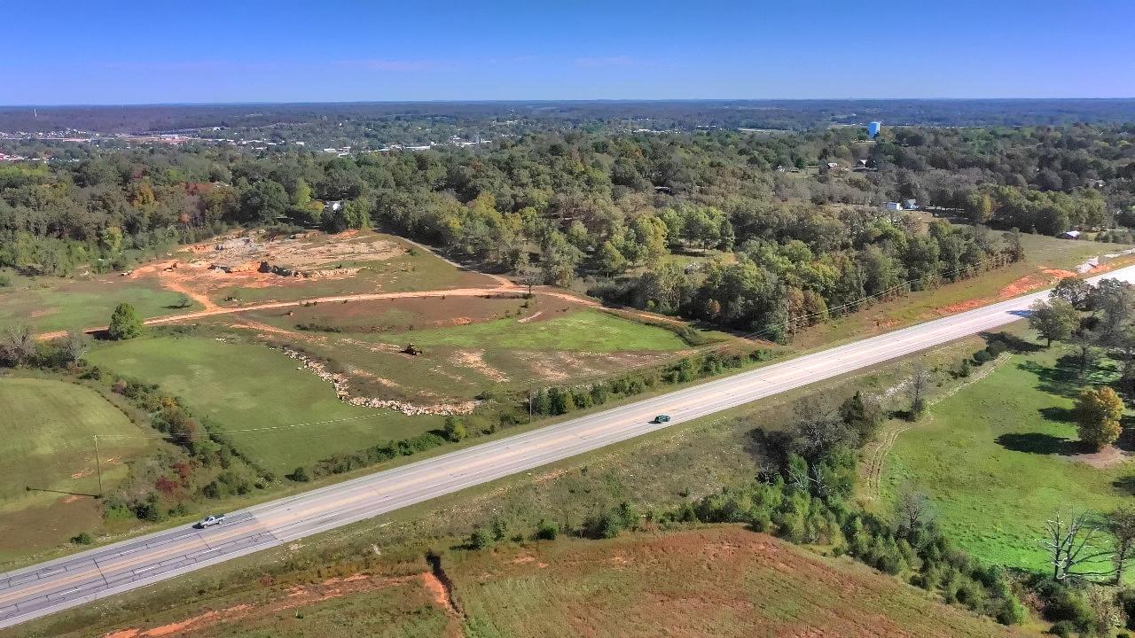 000 Highway 63 Property Photo 19