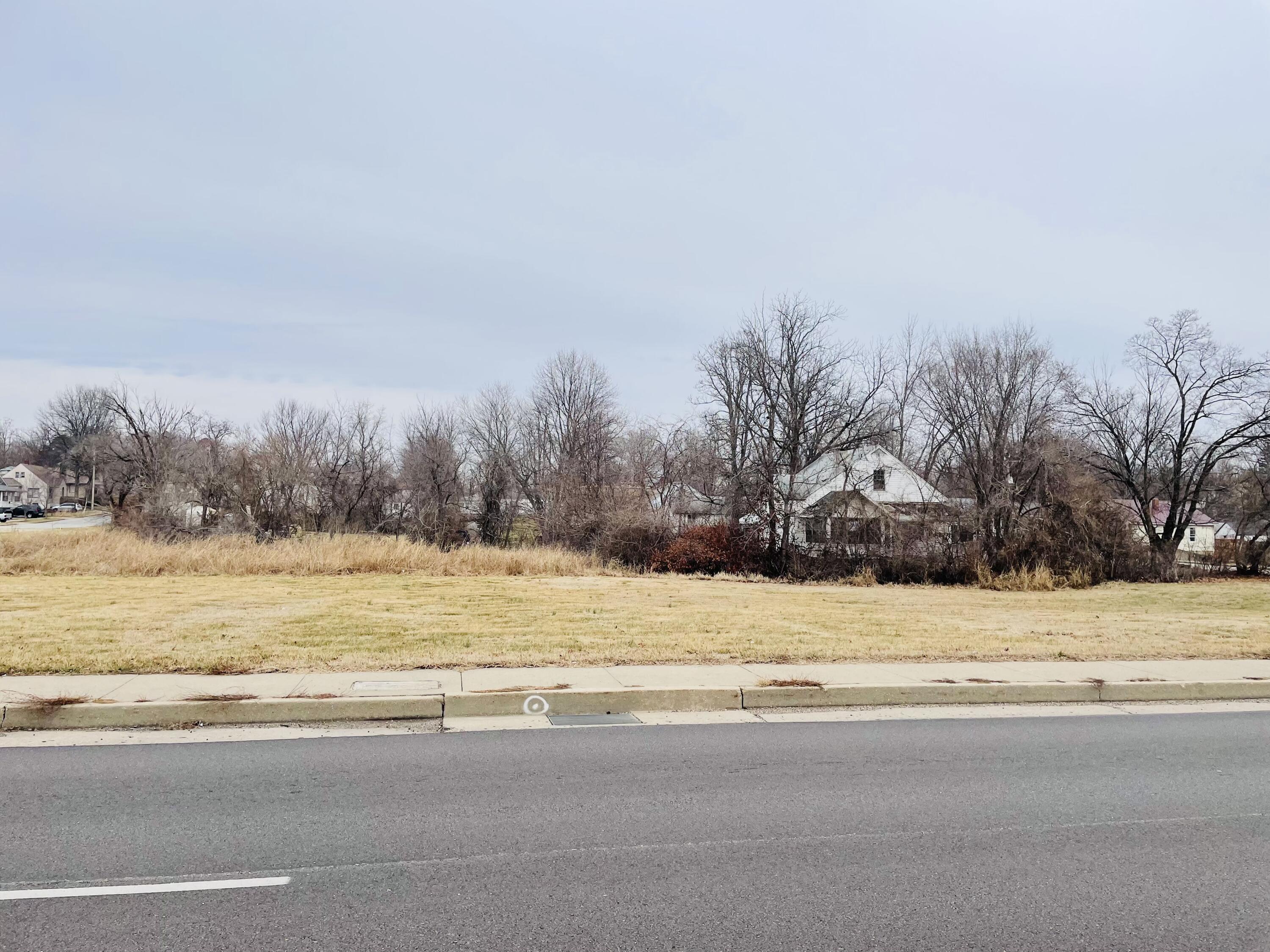 100 Highway 72 W Property Photo 1