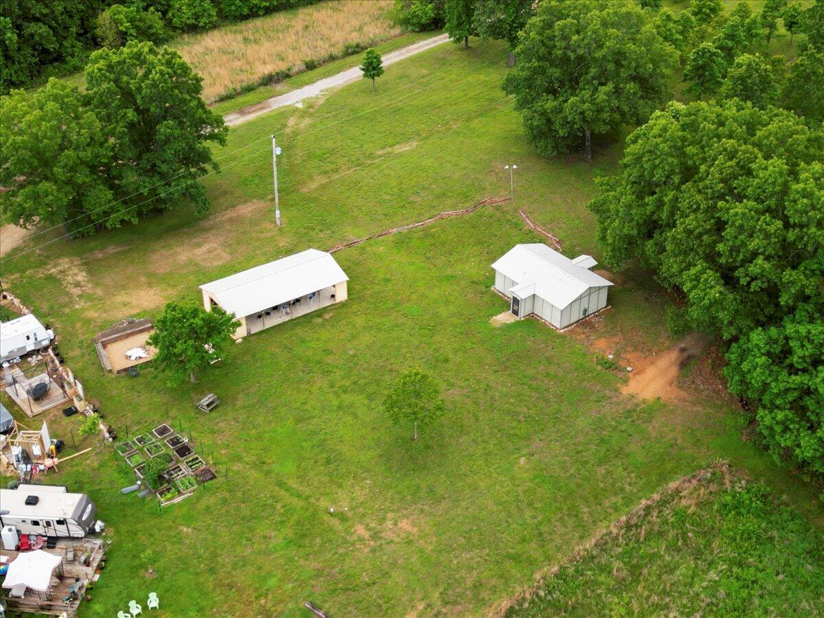 7064 County Road 14-223 East Property Photo 54