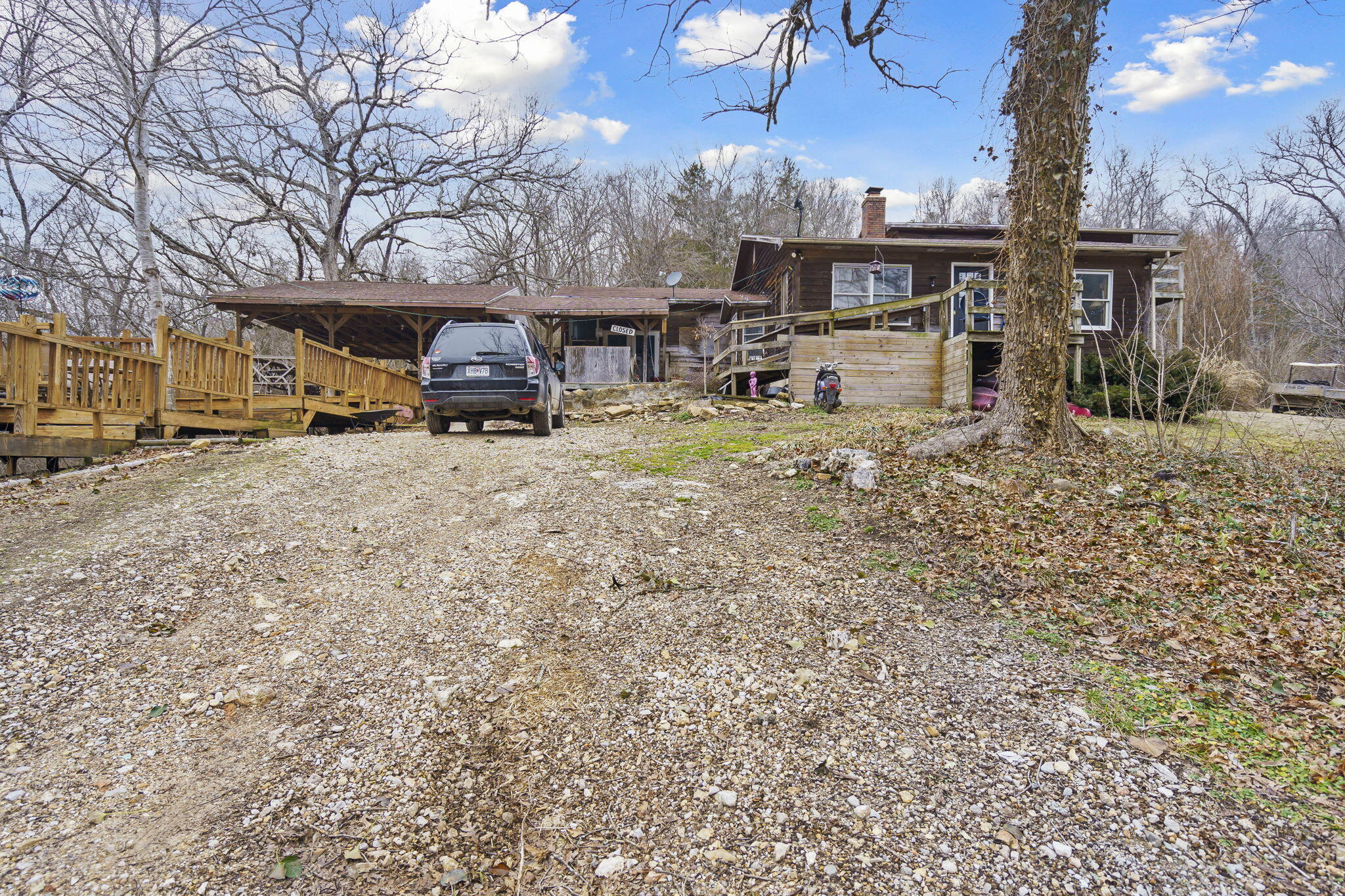 7064 County Road 14-223 East Property Photo 81
