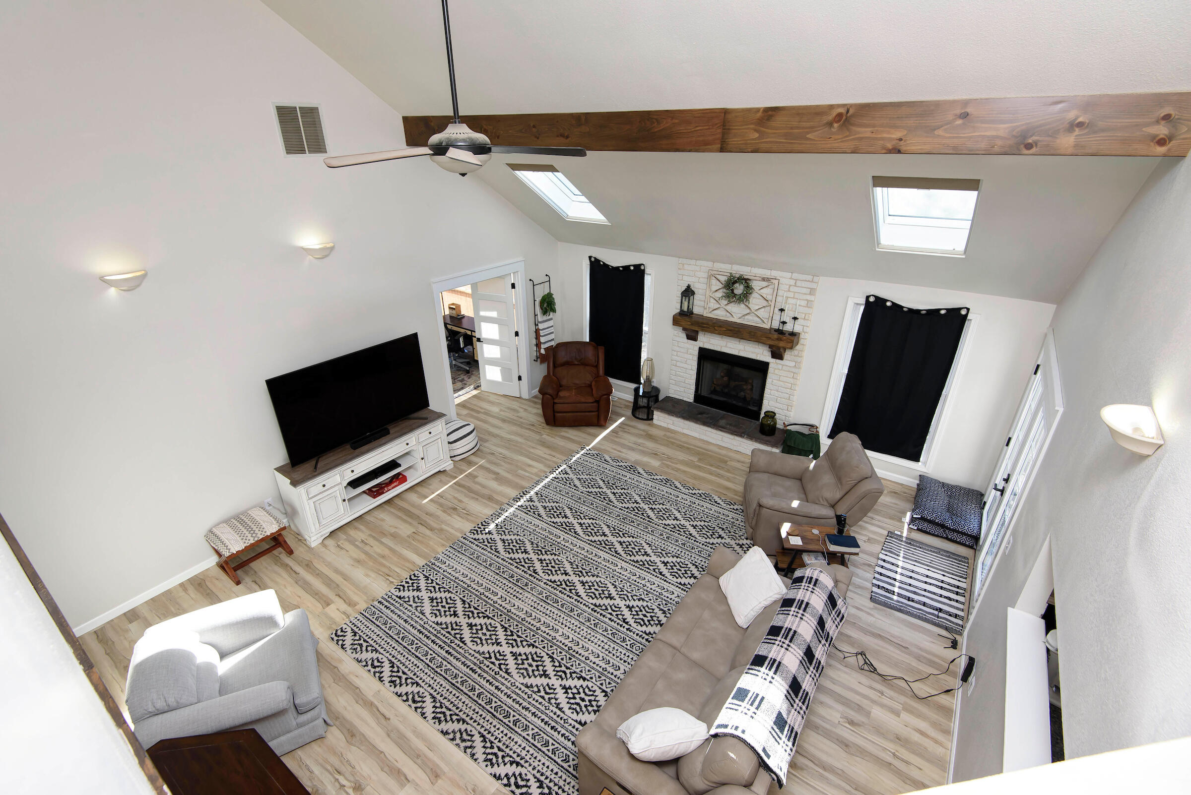 36 Randall Drive Property Photo 11