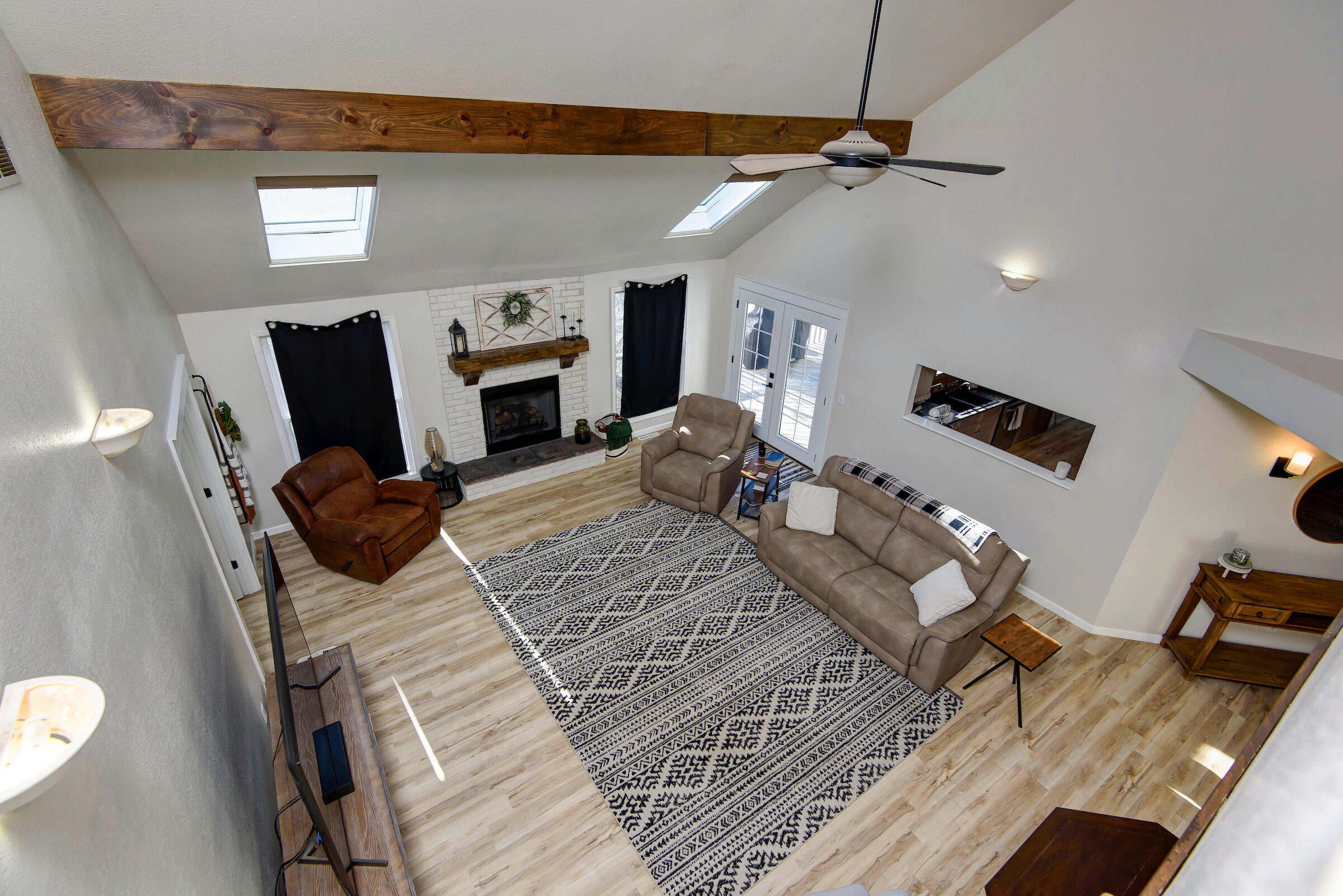 36 Randall Drive Property Photo 12