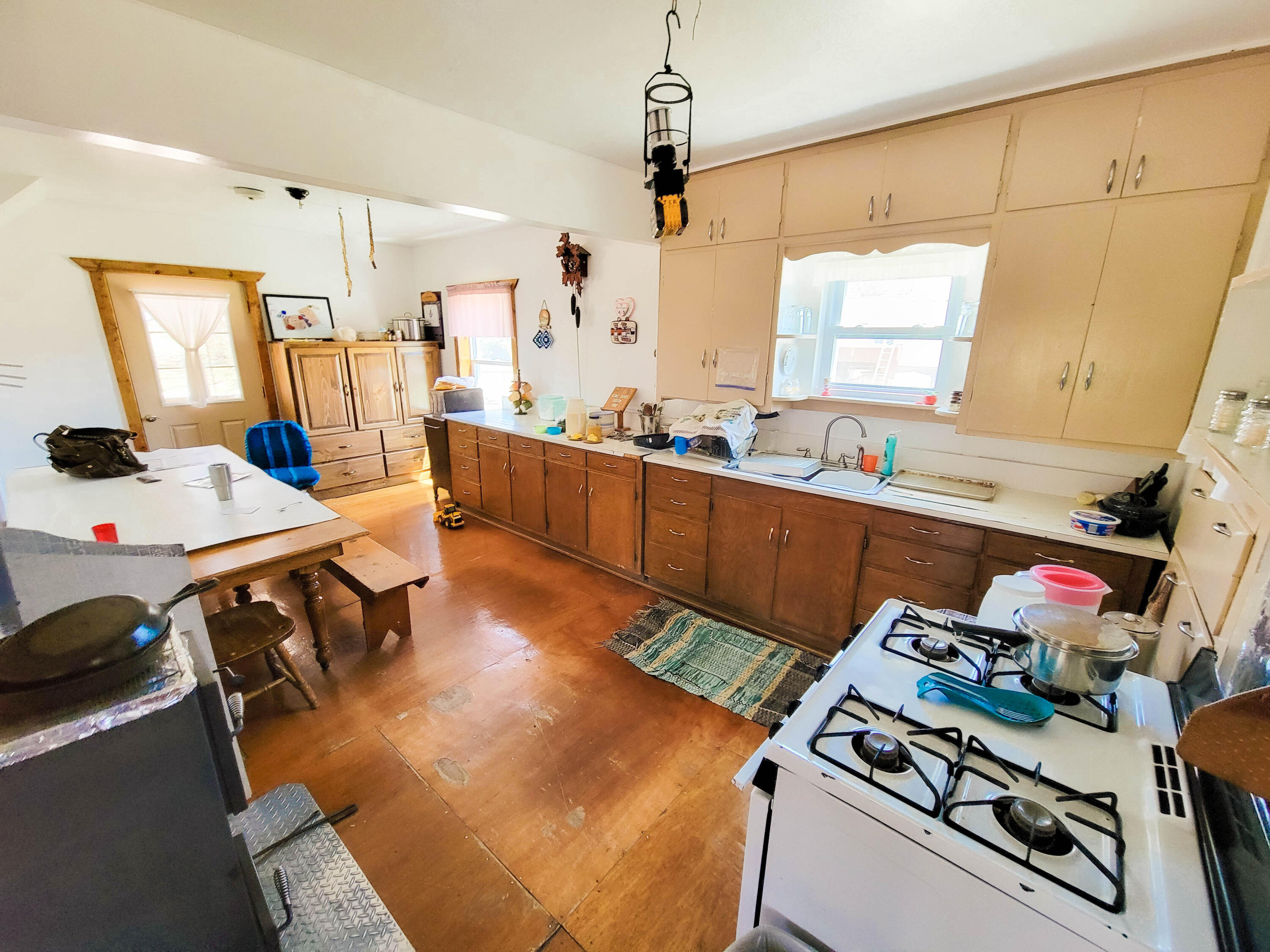 528 College Street Property Photo 41