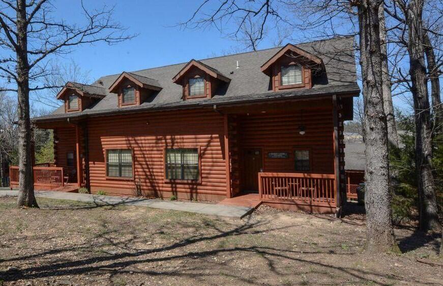 228-230 Oak Ridge Road Property Photo 1