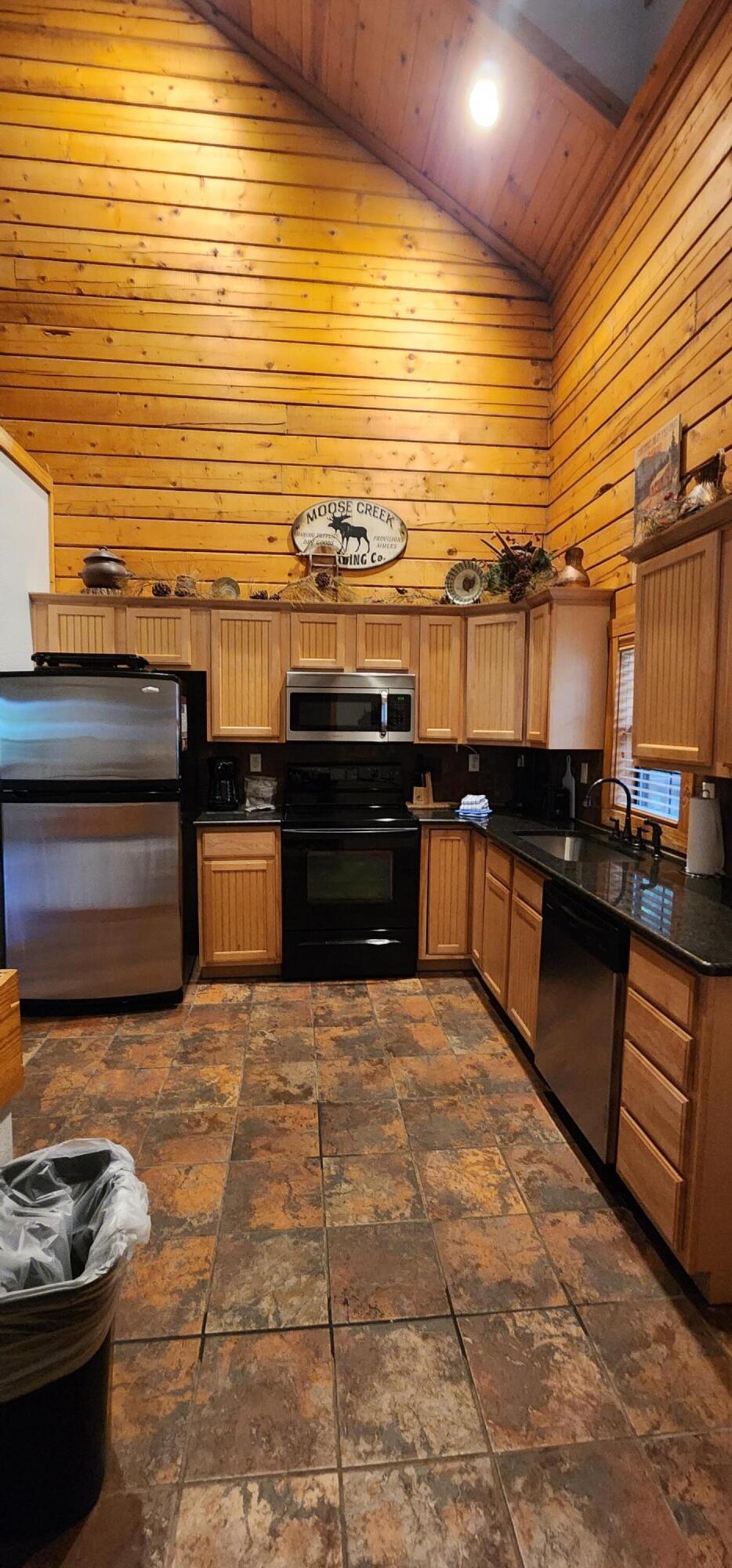 228-230 Oak Ridge Road Property Photo 19