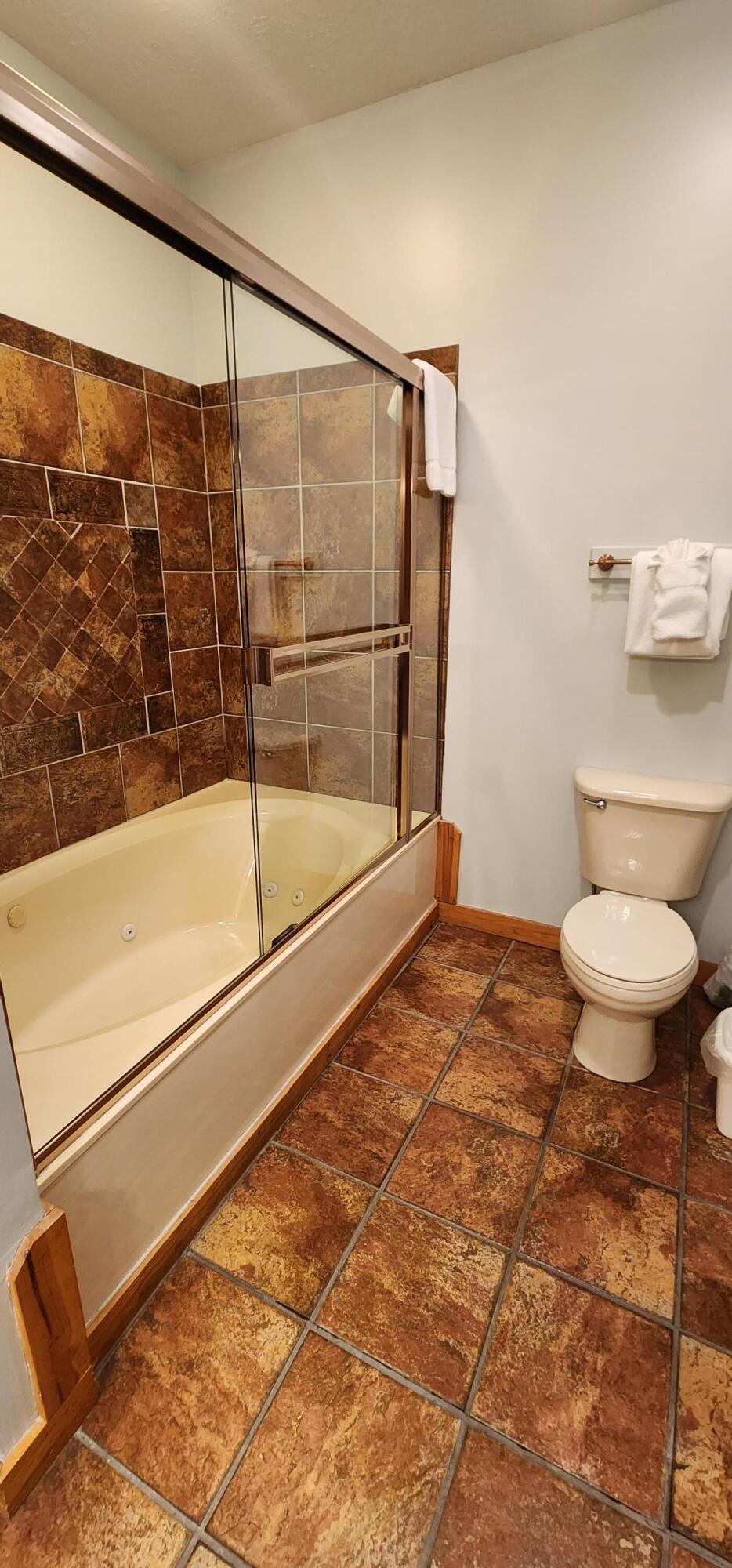 228-230 Oak Ridge Road Property Photo 65