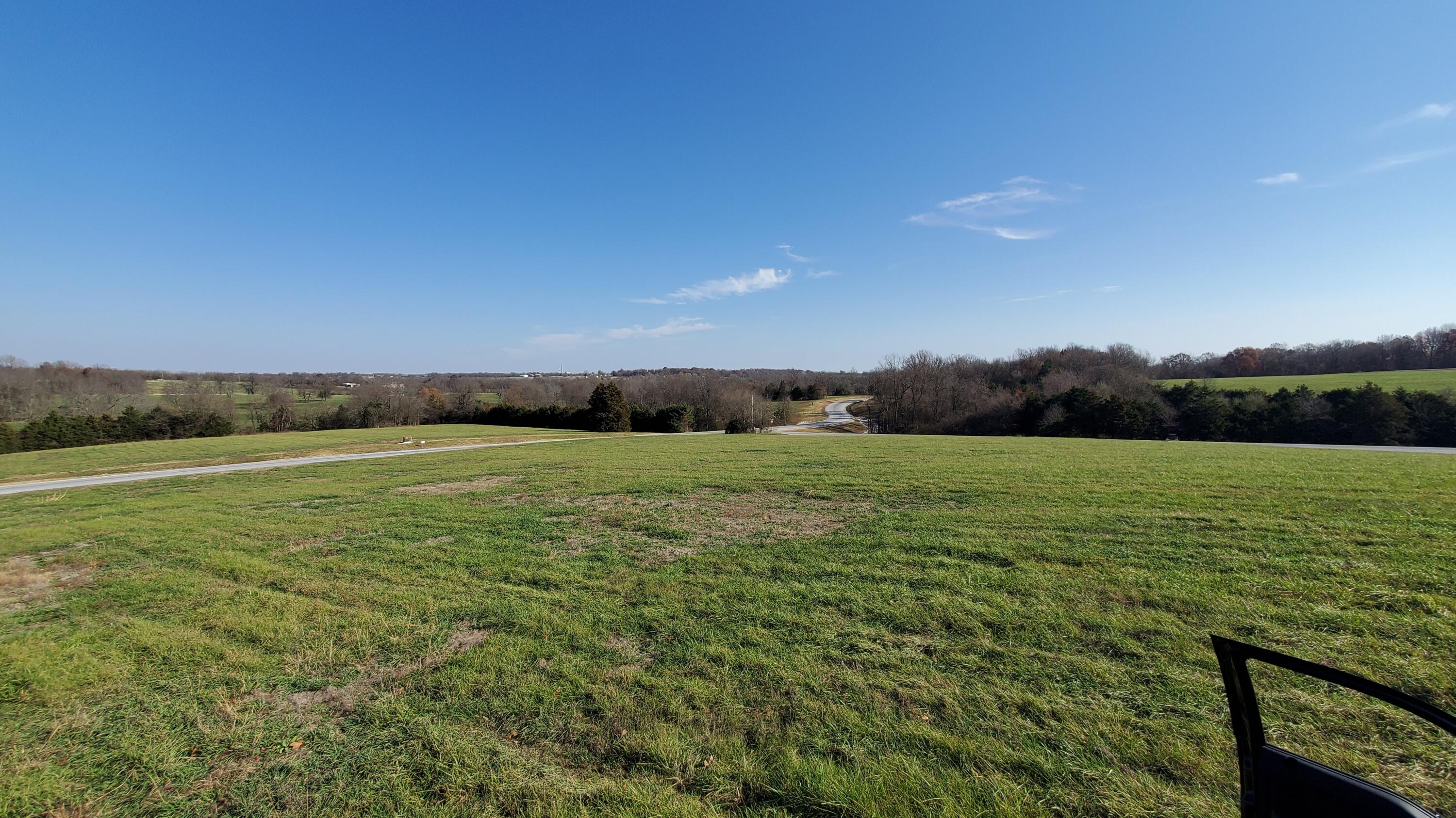 6533 South Lock Lane Property Photo 2