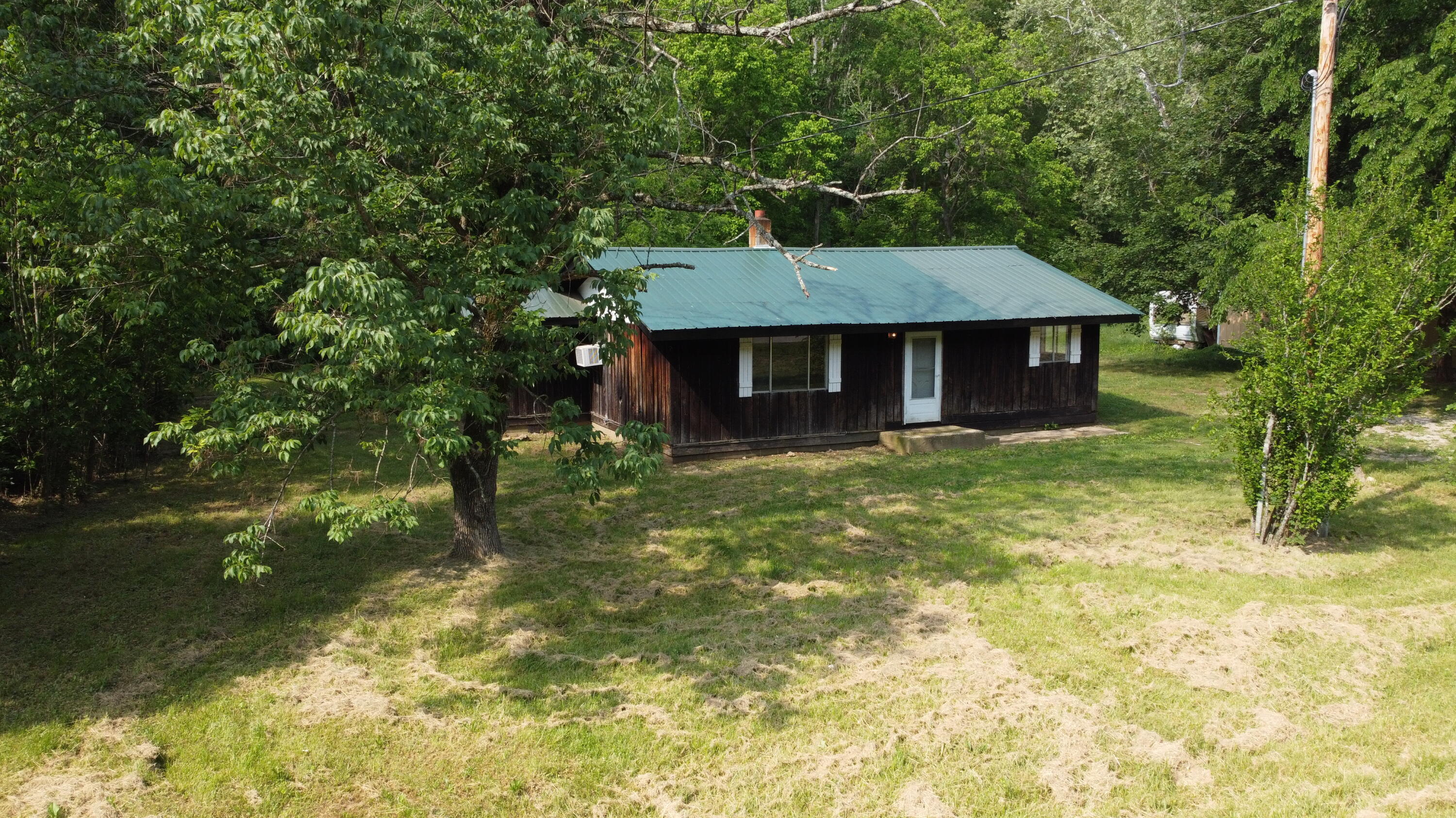 736 State Highway Y Property Photo 2