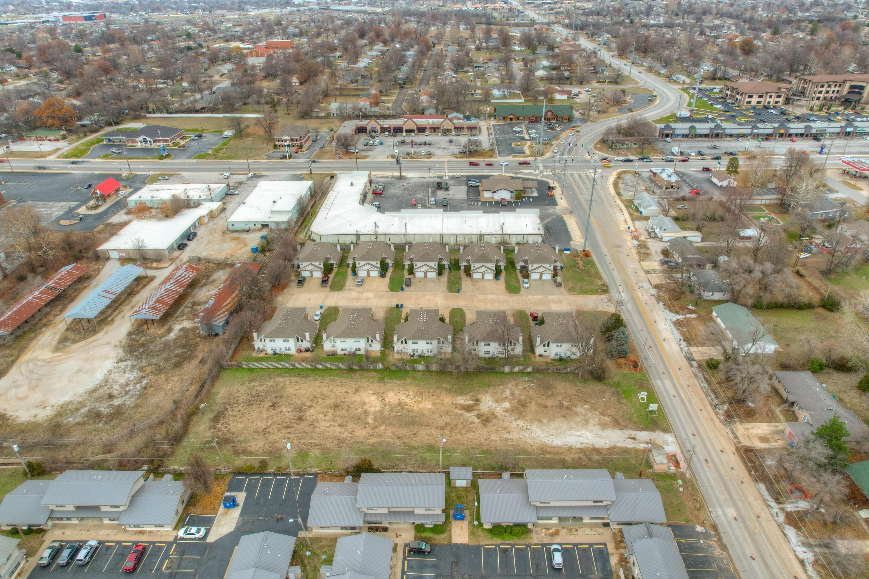 3228 Connecticut Avenue Property Photo 8