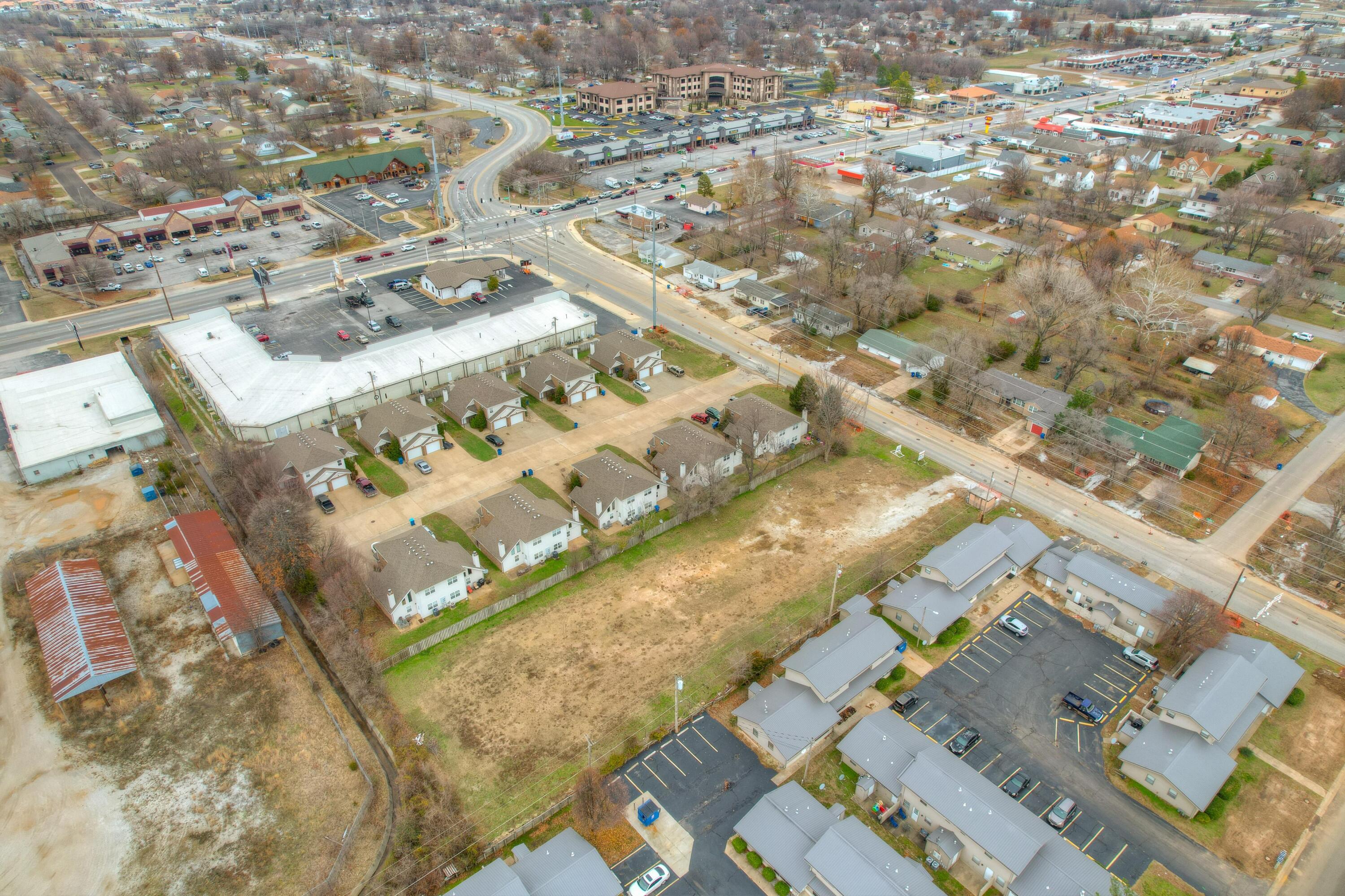 3228 Connecticut Avenue Property Photo 10