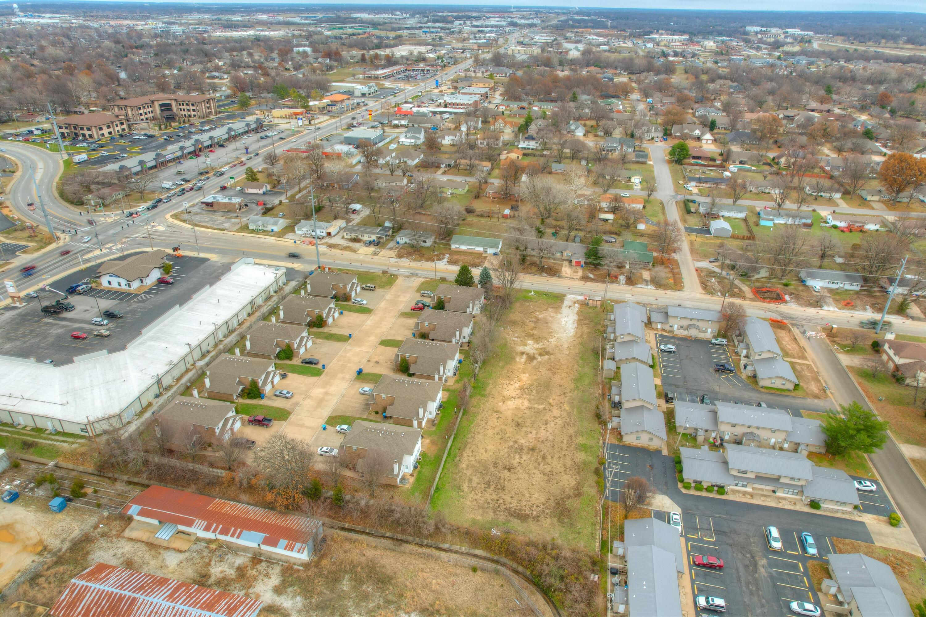 3228 Connecticut Avenue Property Photo 11